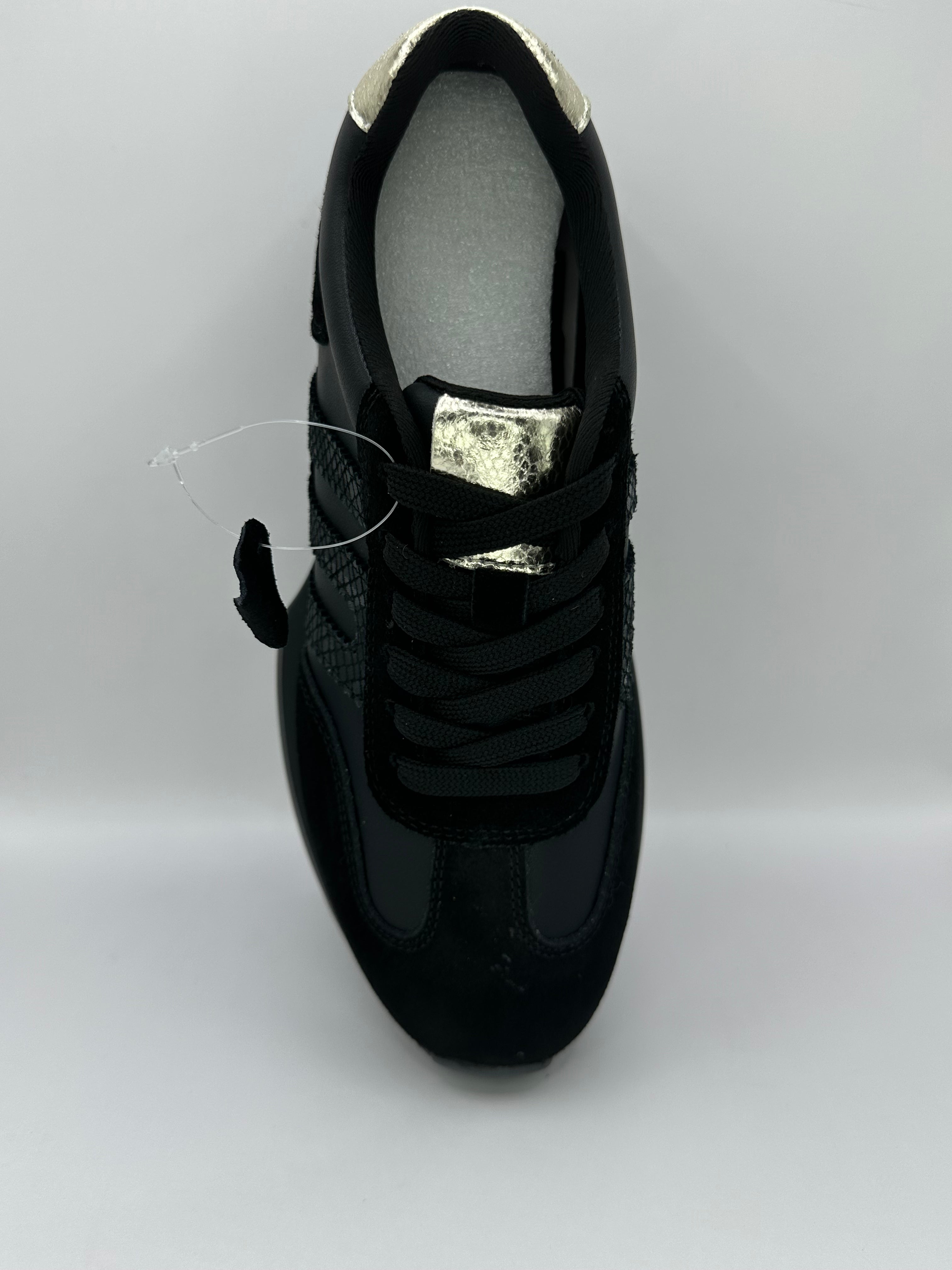 Adidasi Betina Scarpe 7032