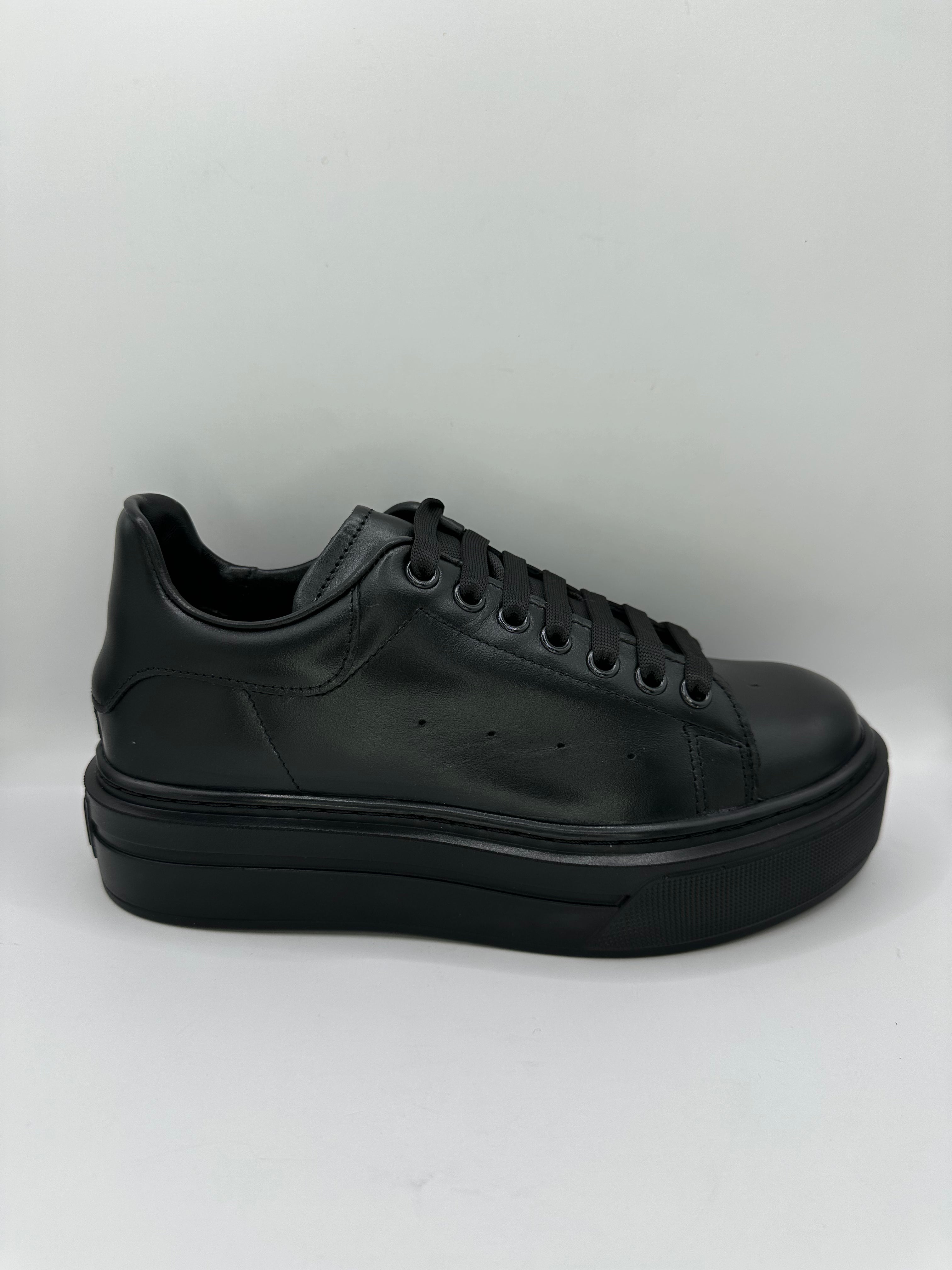 Adidași damă Nevalis 442