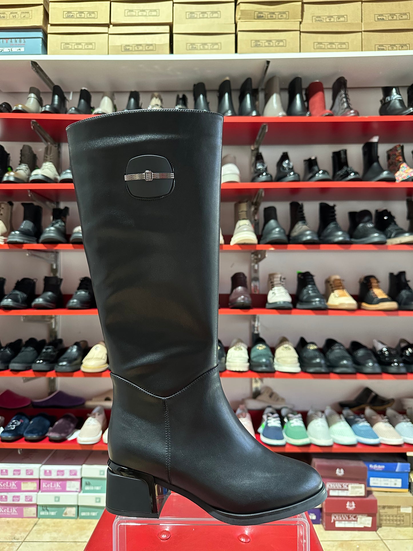 Cizme elegante Betina Scarpe