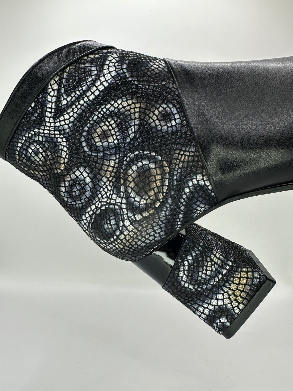 Botine elegante Mancinii