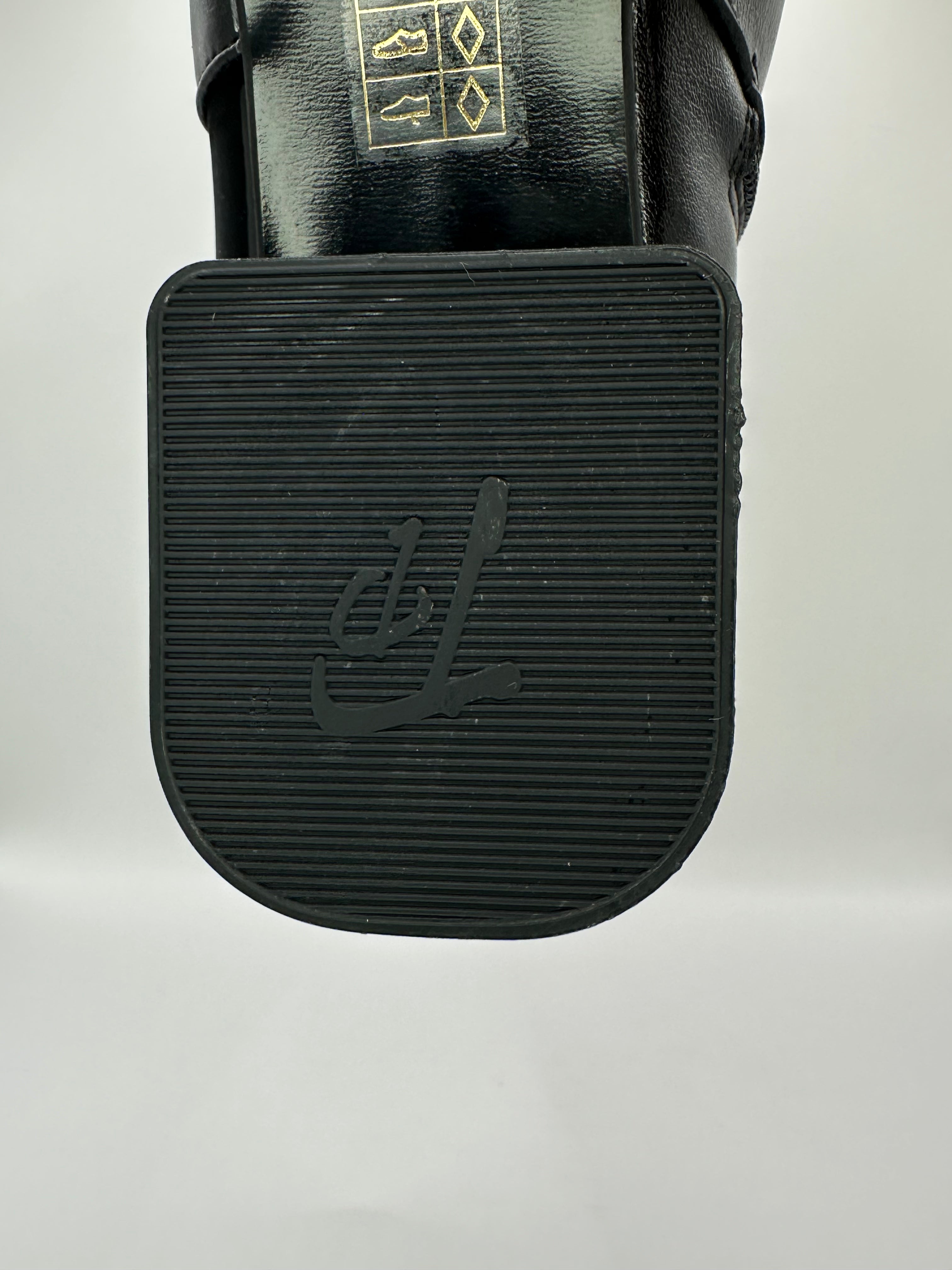 Botine elegante Mancinii 611