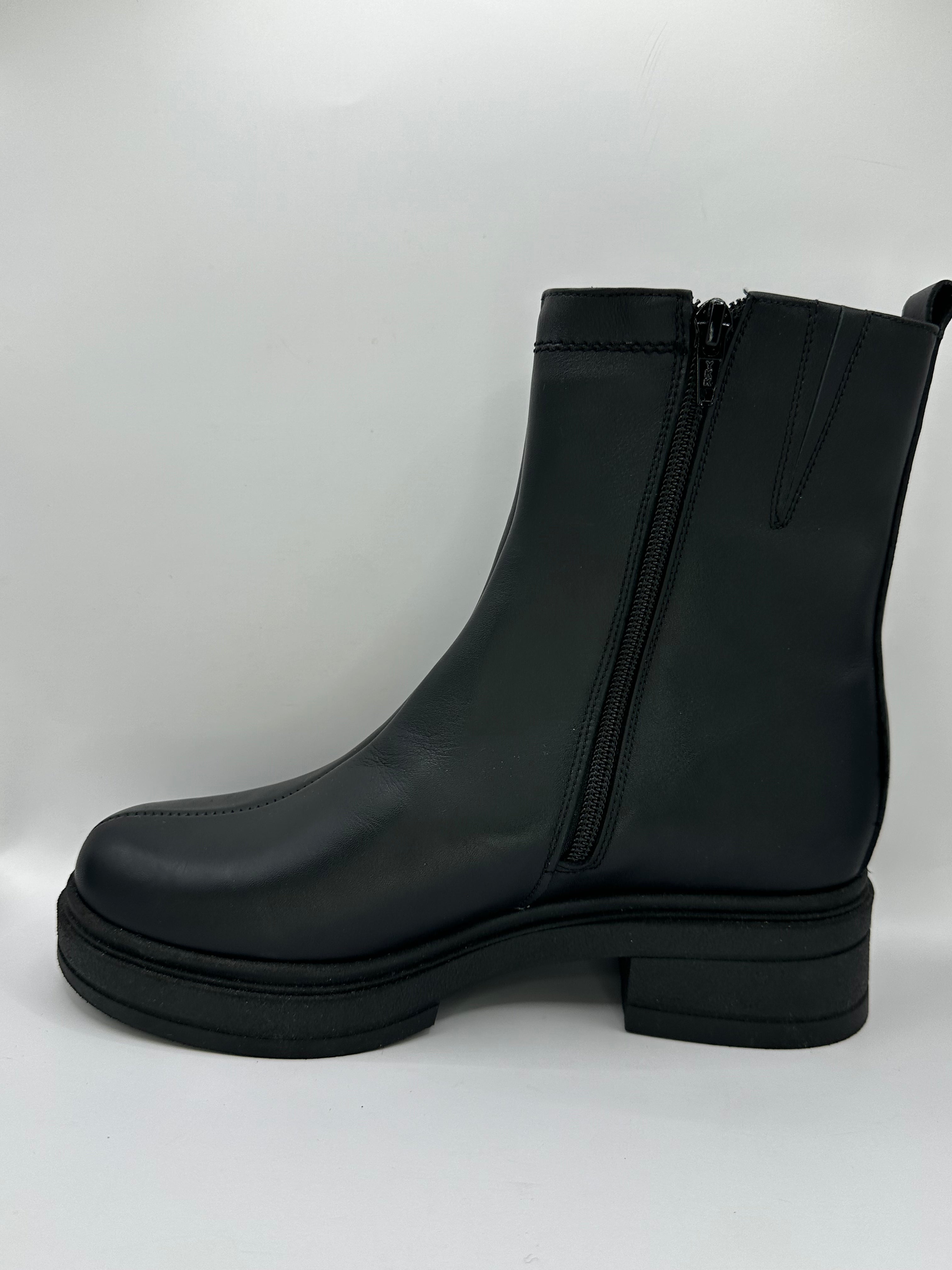 Ghete casual Nicolis 31509