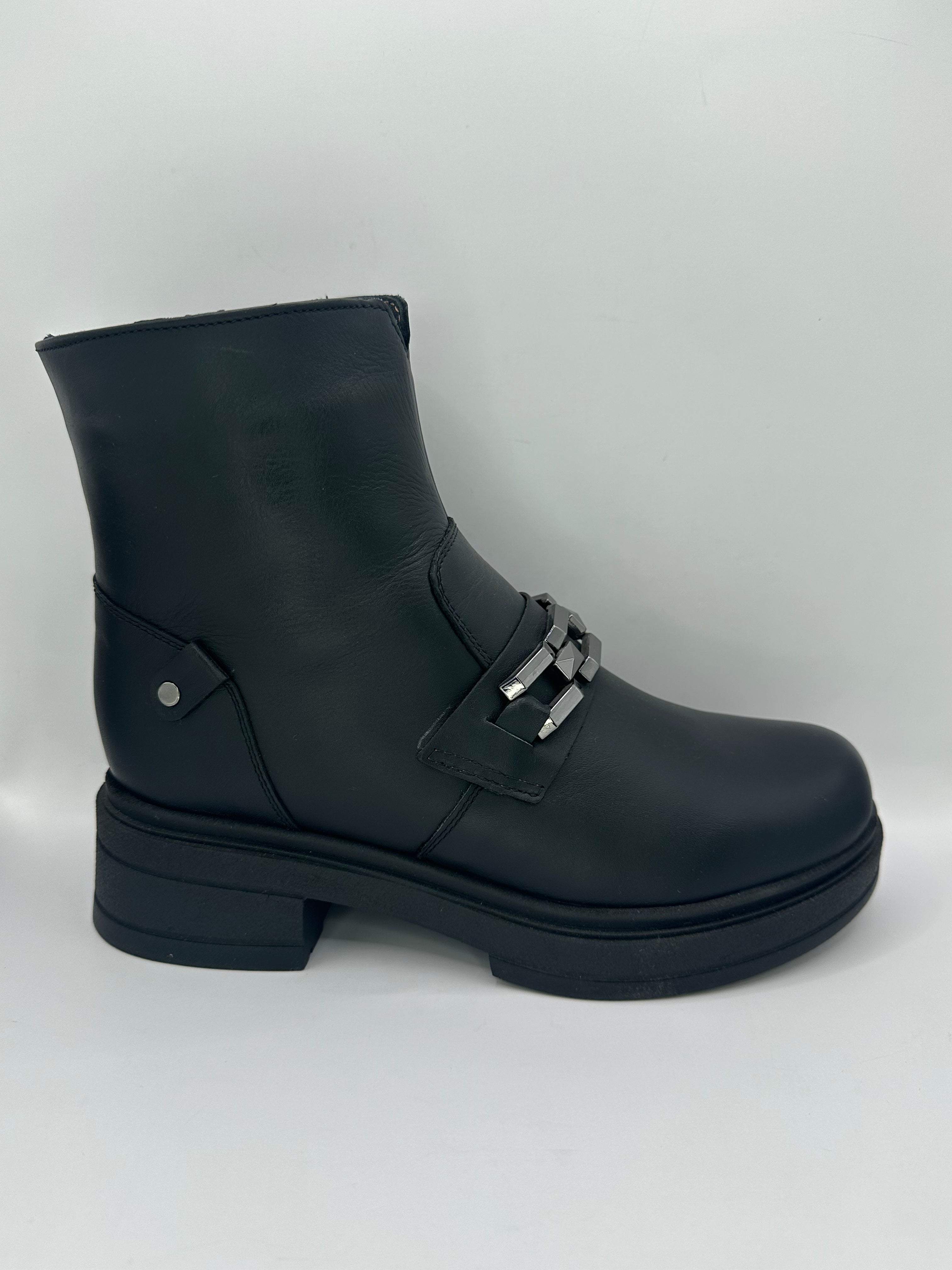 Ghete casual Nicolis 311