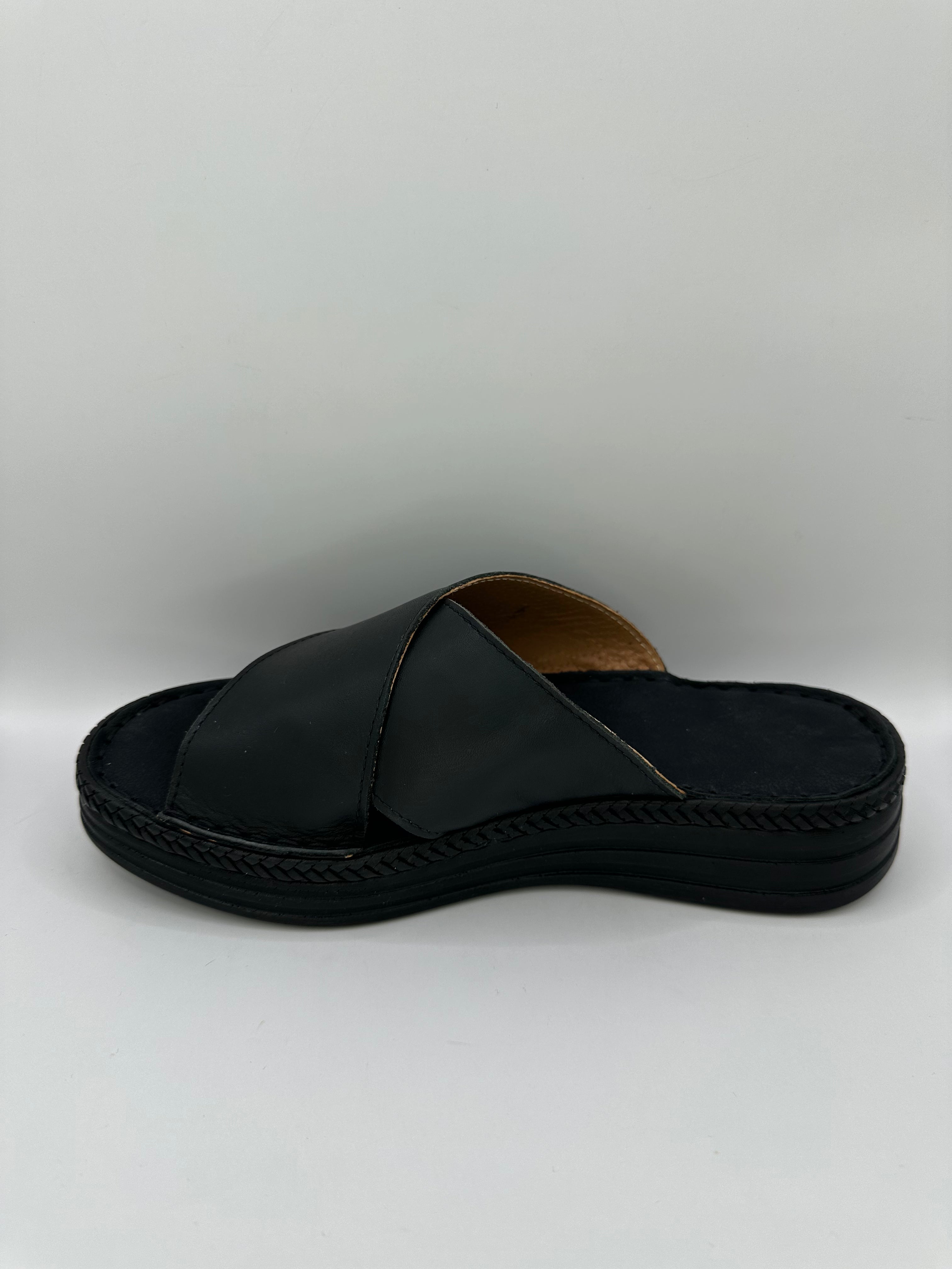 Saboti casual Dr.Max 955