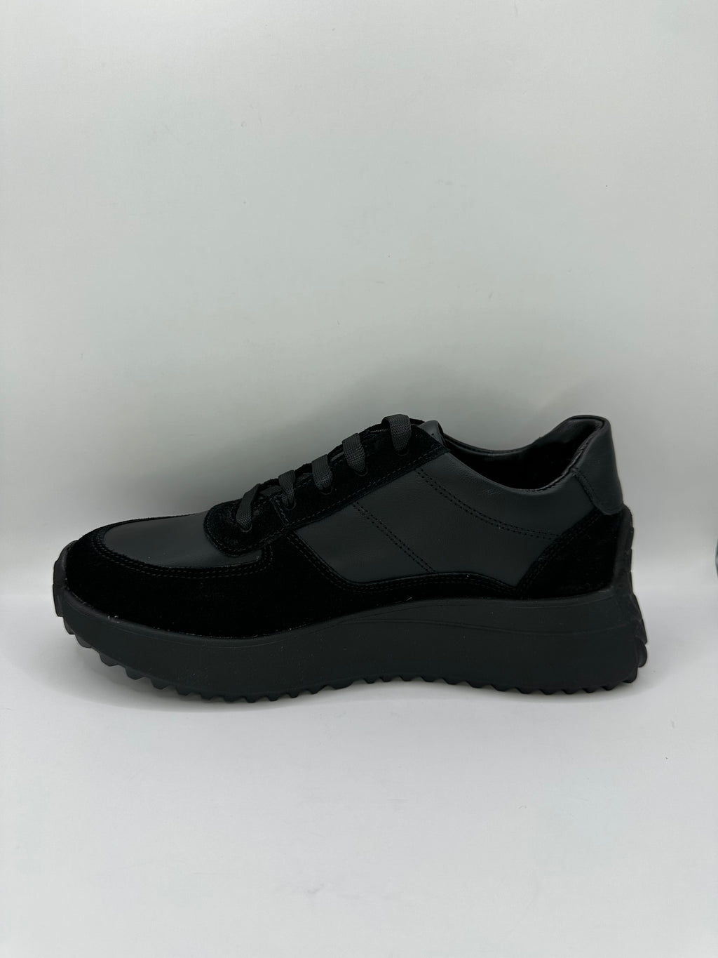 Adidași damă Nevalis 454