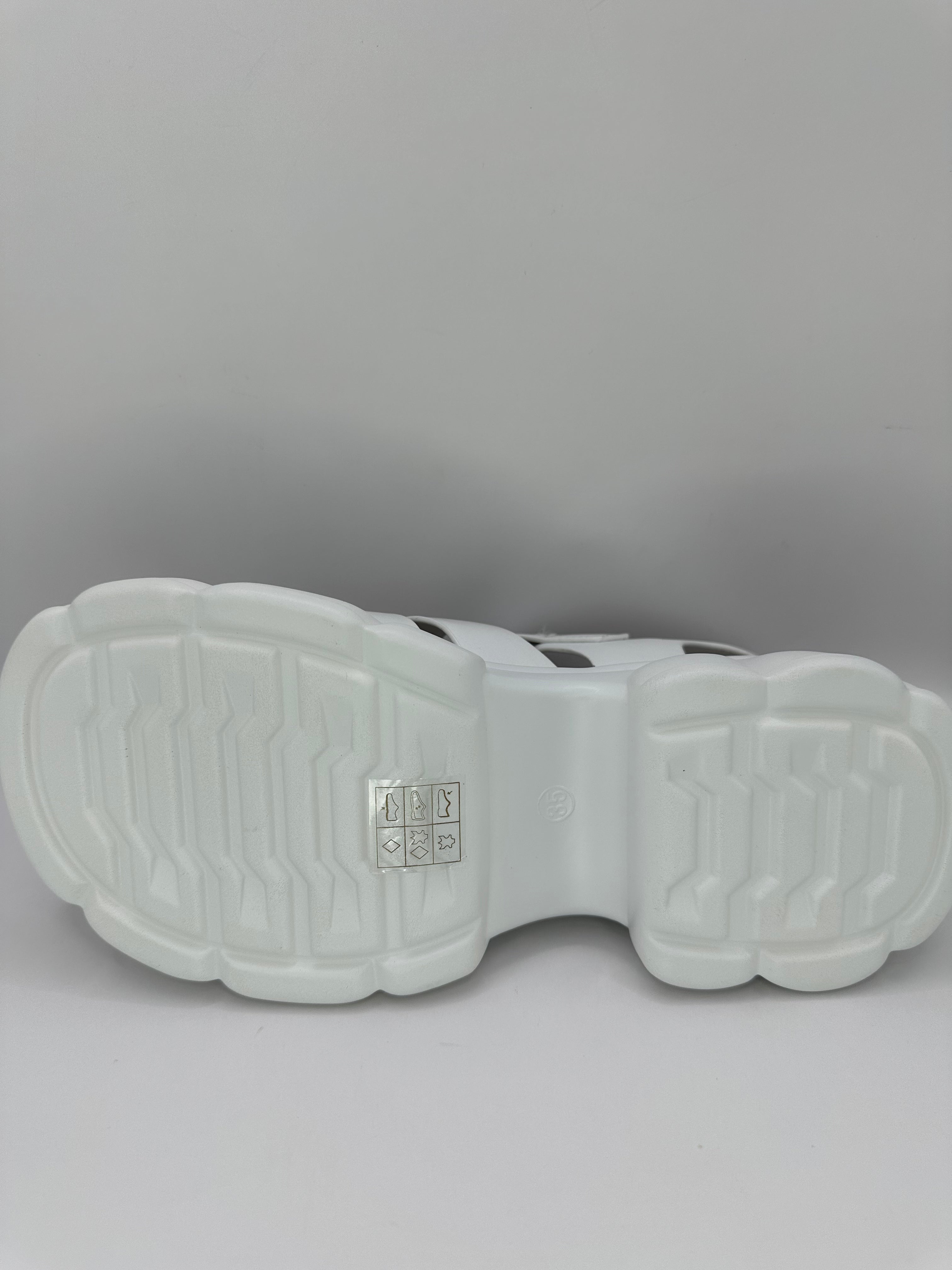 Sandale casual Betina Scarpe 18292c2