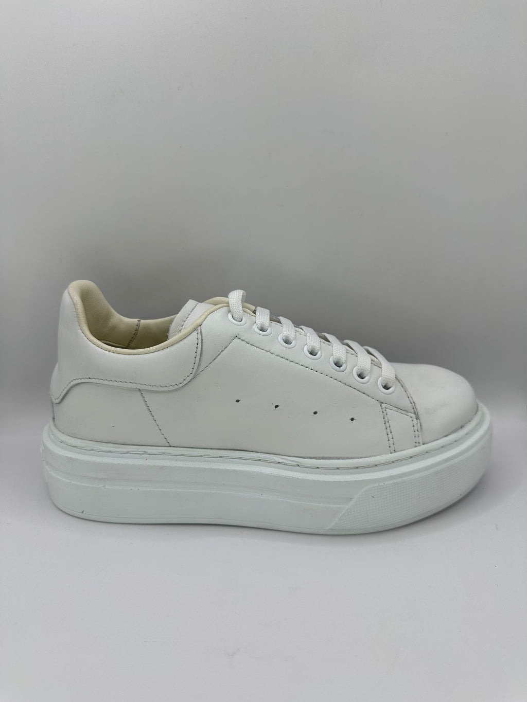 Adidași damă Nevalis 442