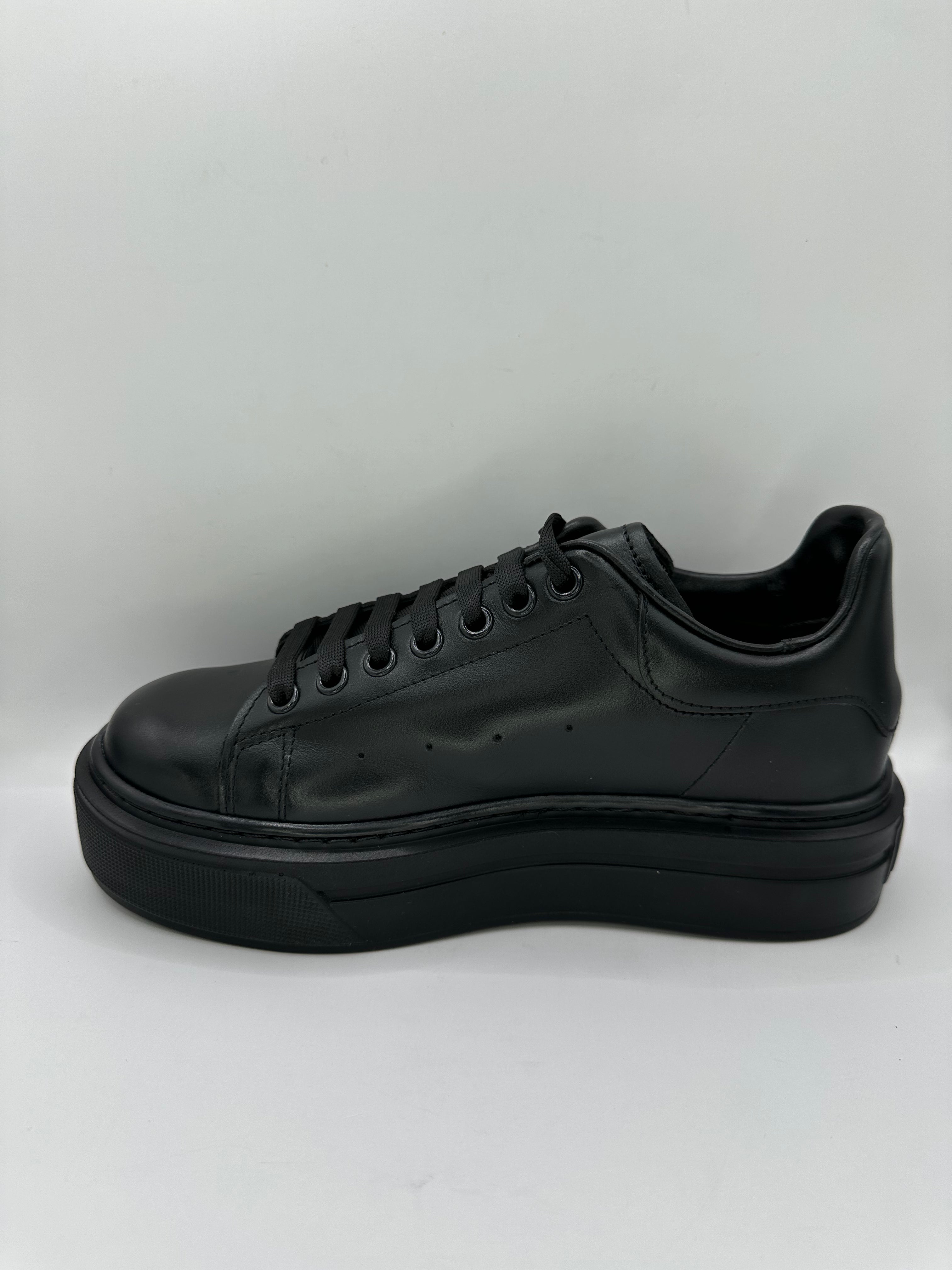 Adidași damă Nevalis 442