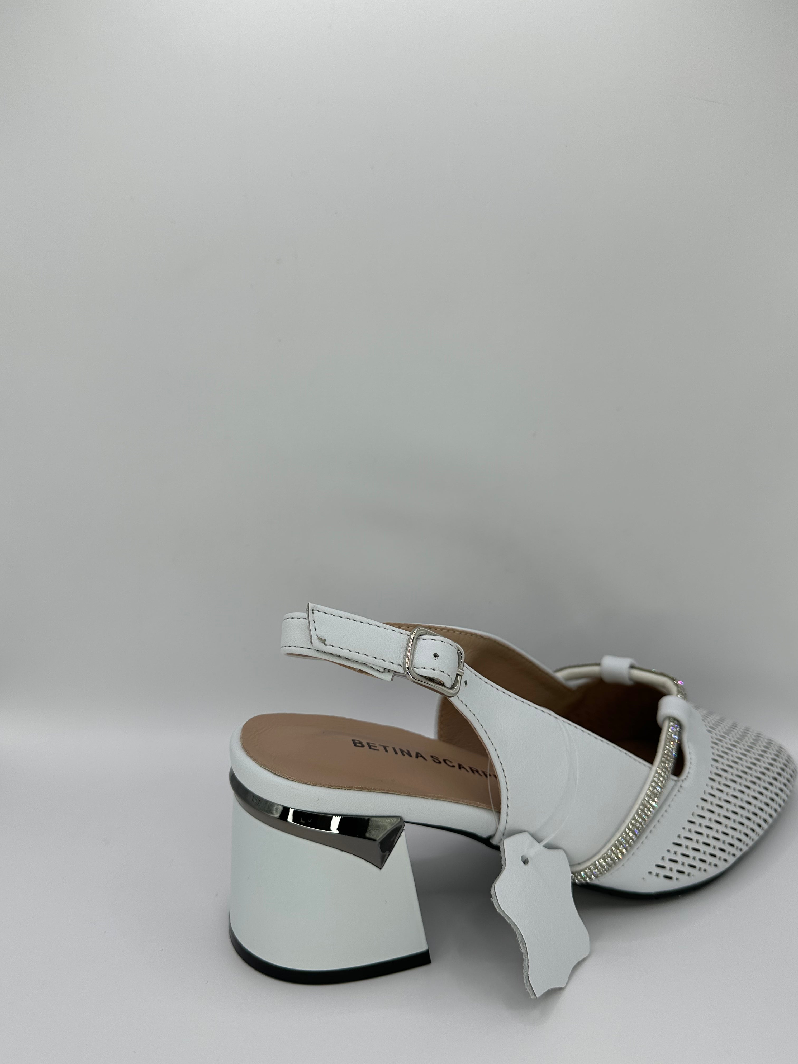 Pantofi decupati Betina Scarpe F31602-1