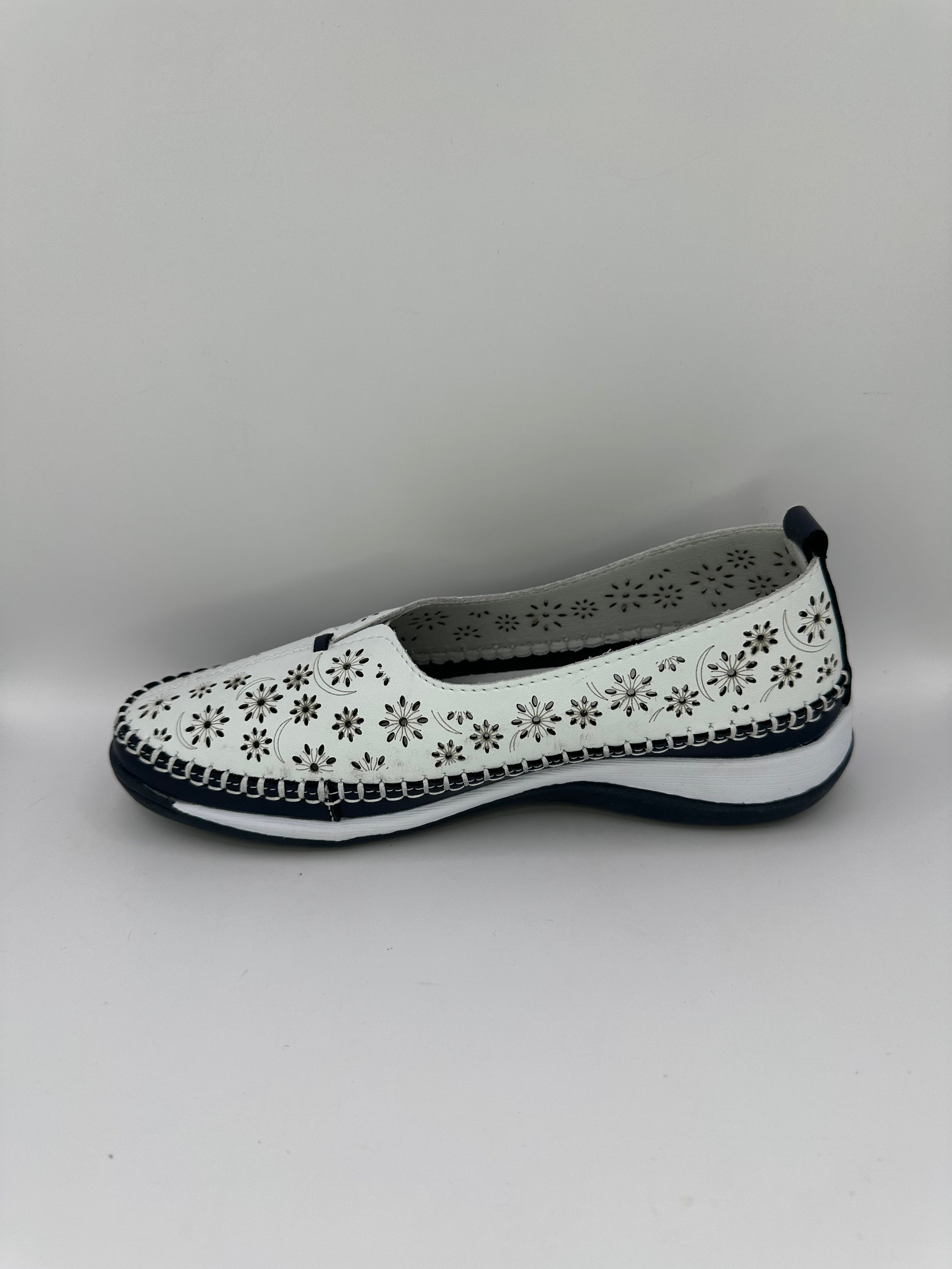 Pantofi casual Betina Scarpe