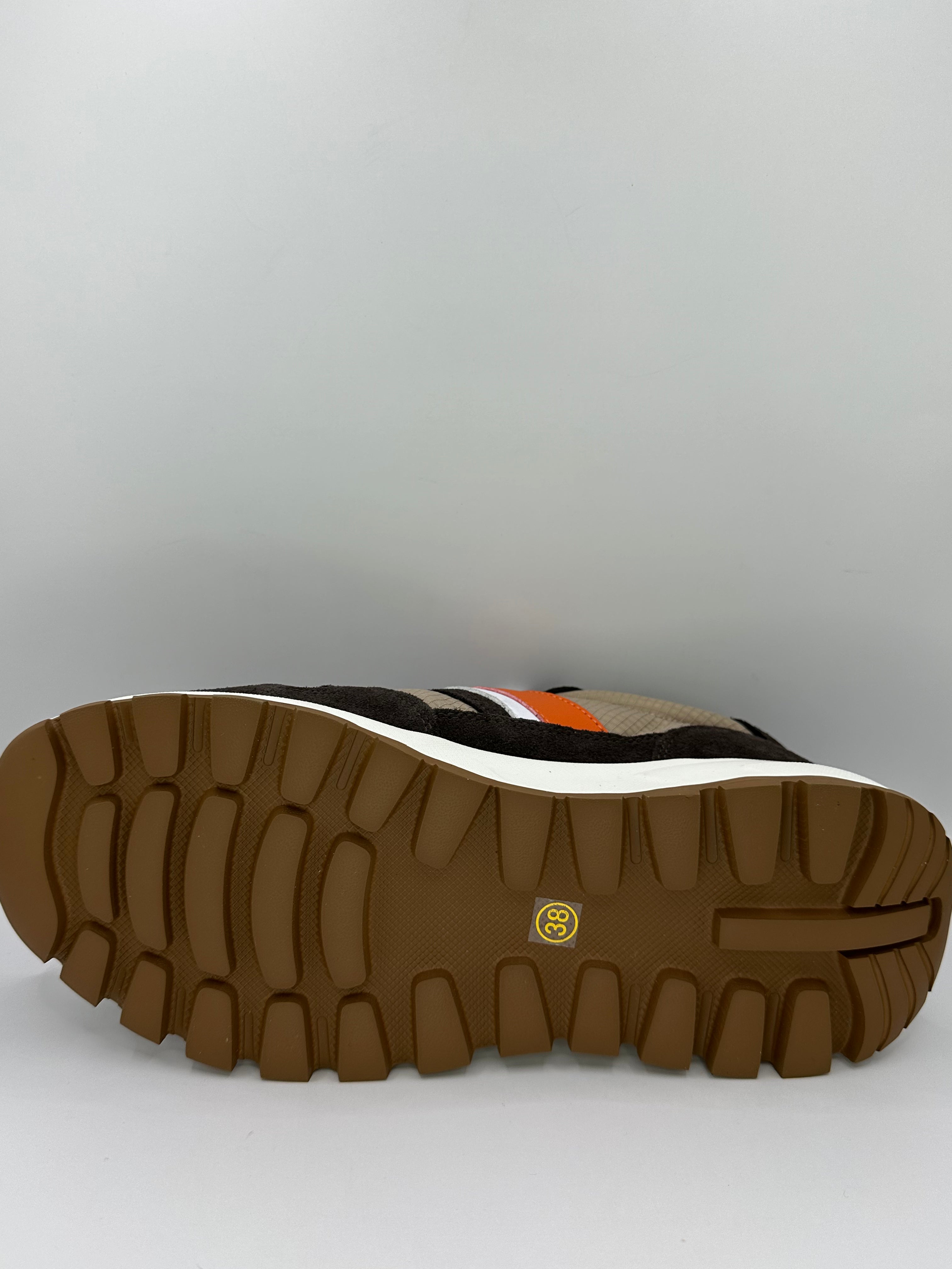 Adidasi Johan Scarpe AW25S-373