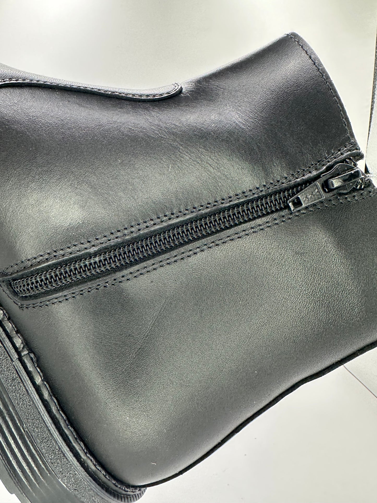 Ghete Relin “Geox”