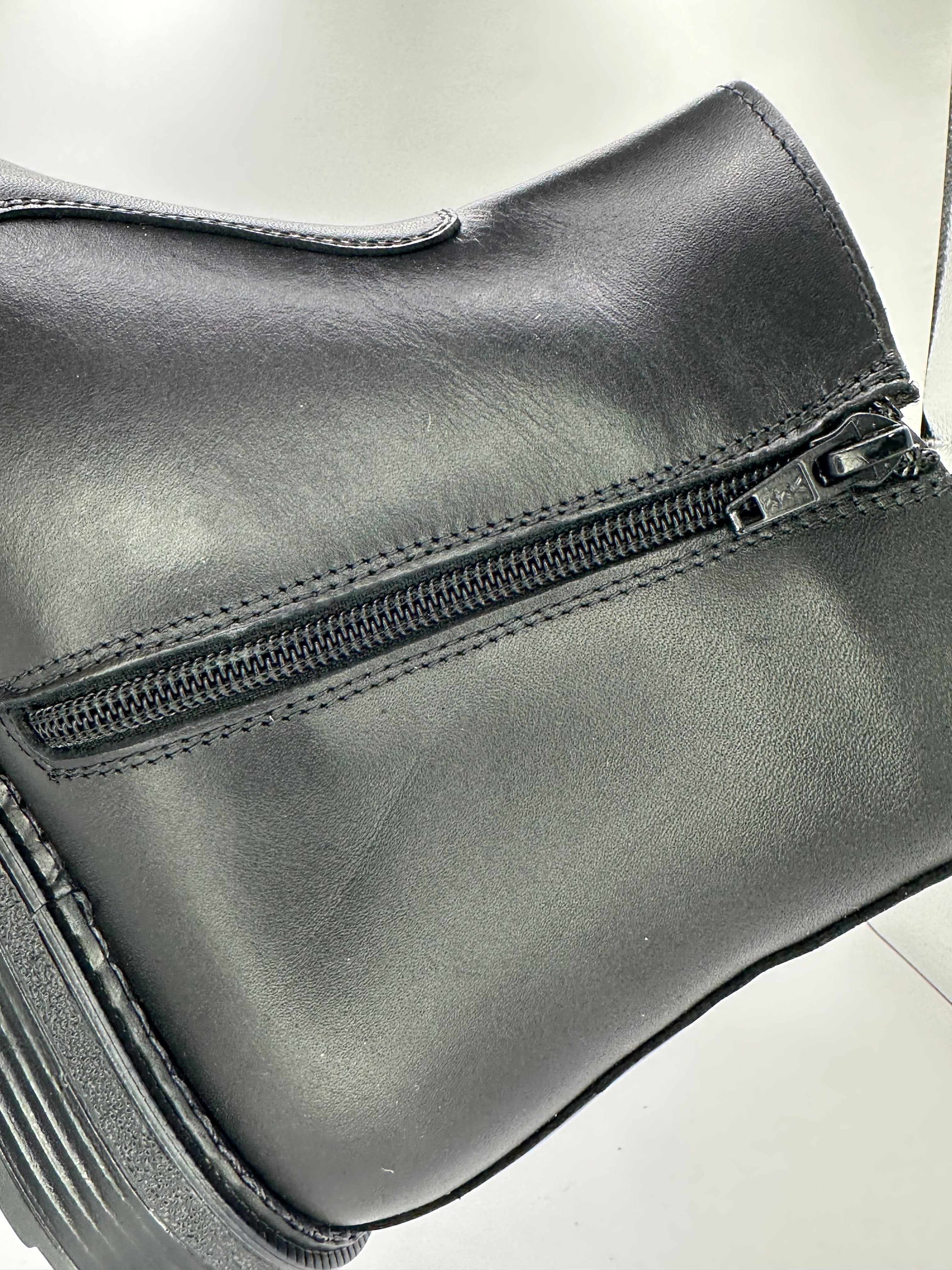 Ghete Relin “Geox”