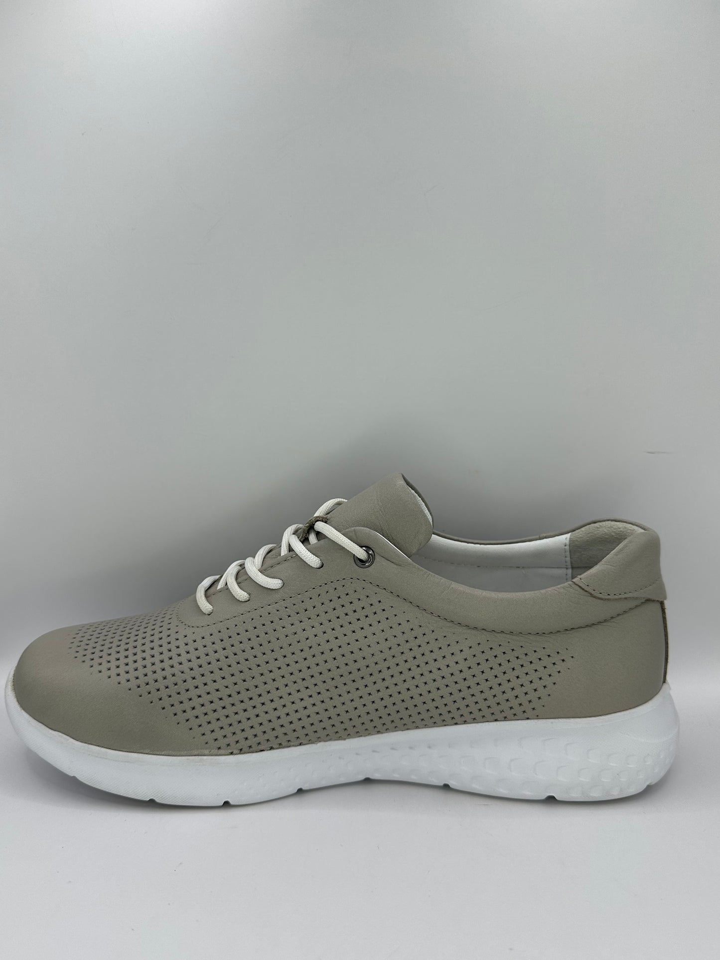 Adidasi BioFlex