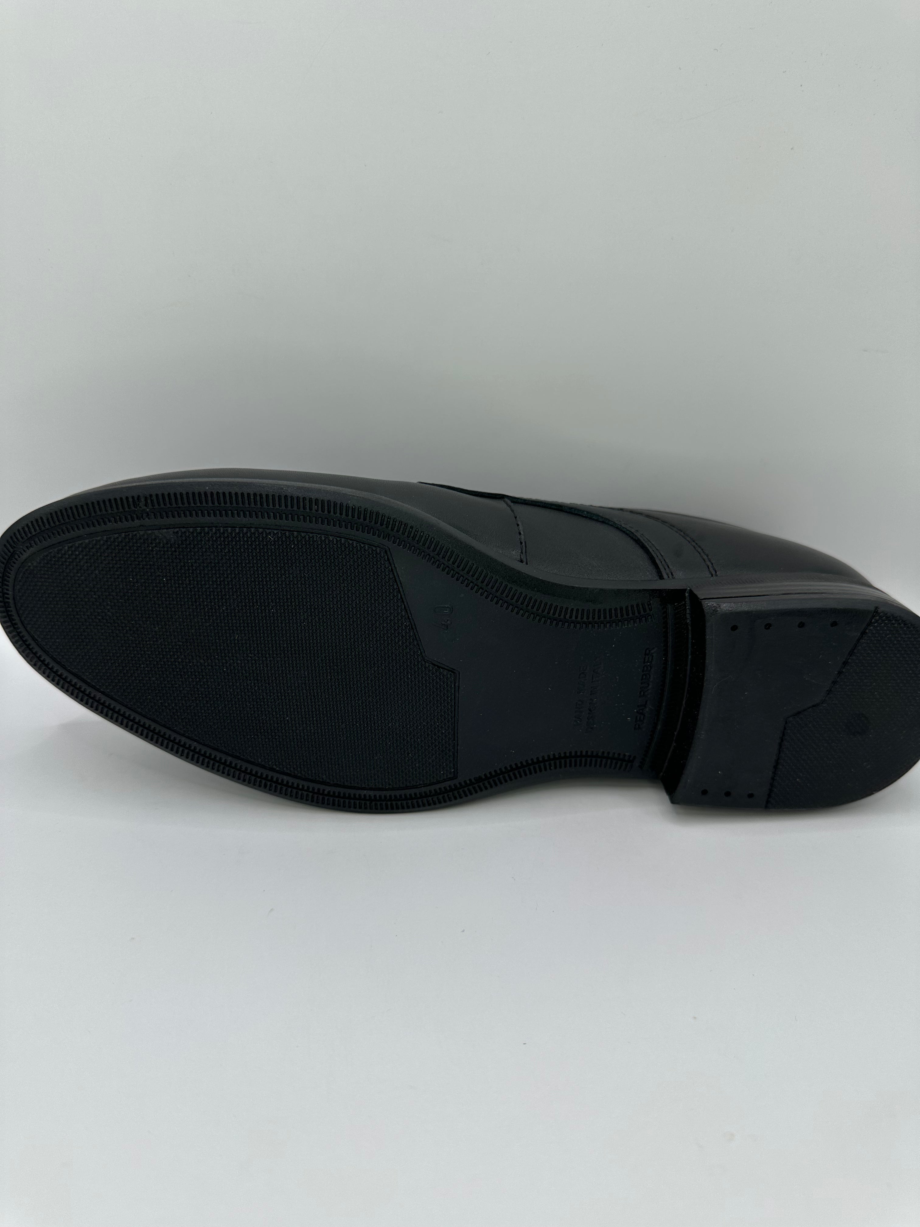 Pantofi eleganti Johan Scarpe R613