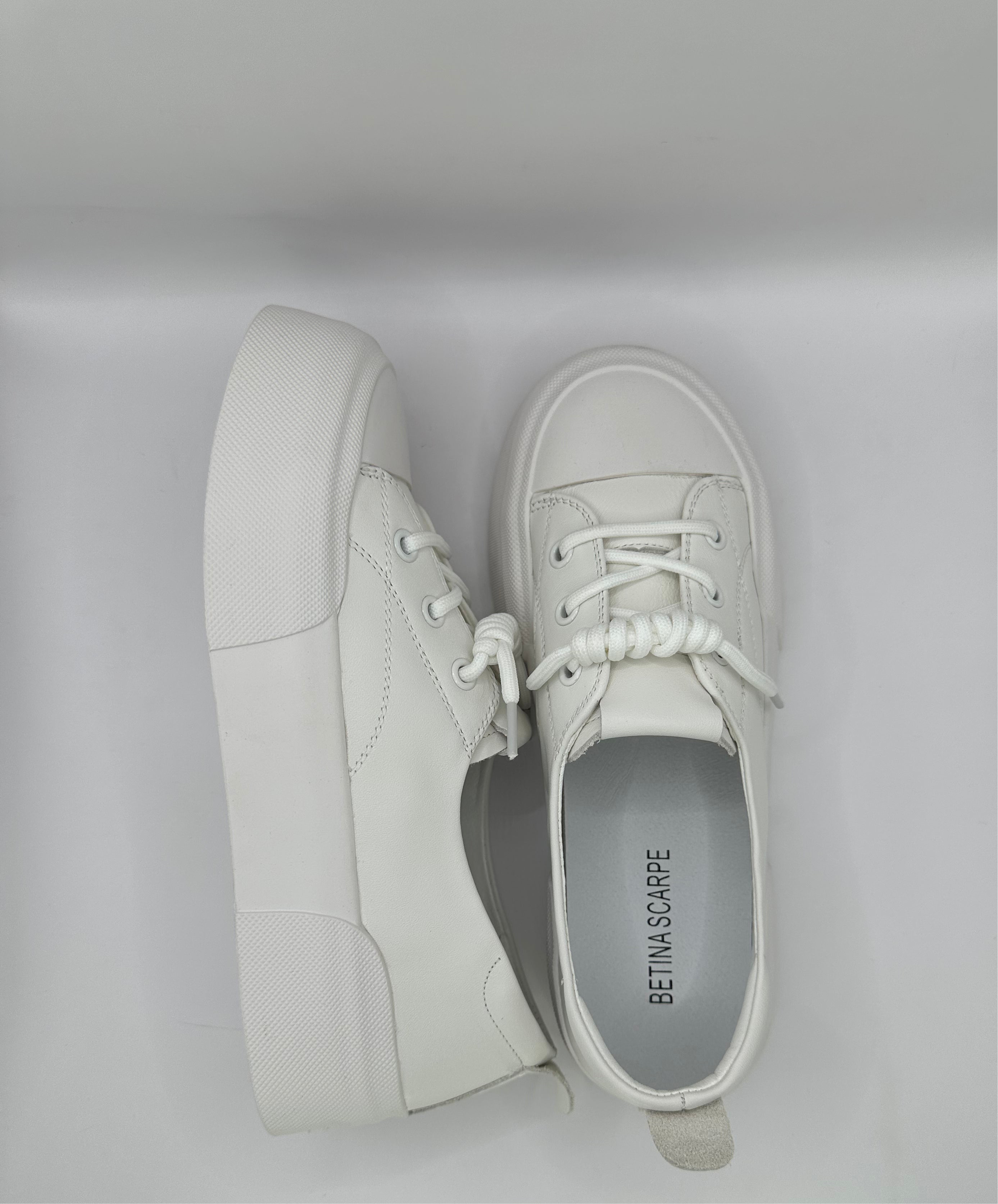 Adidasi Betina Scarpe