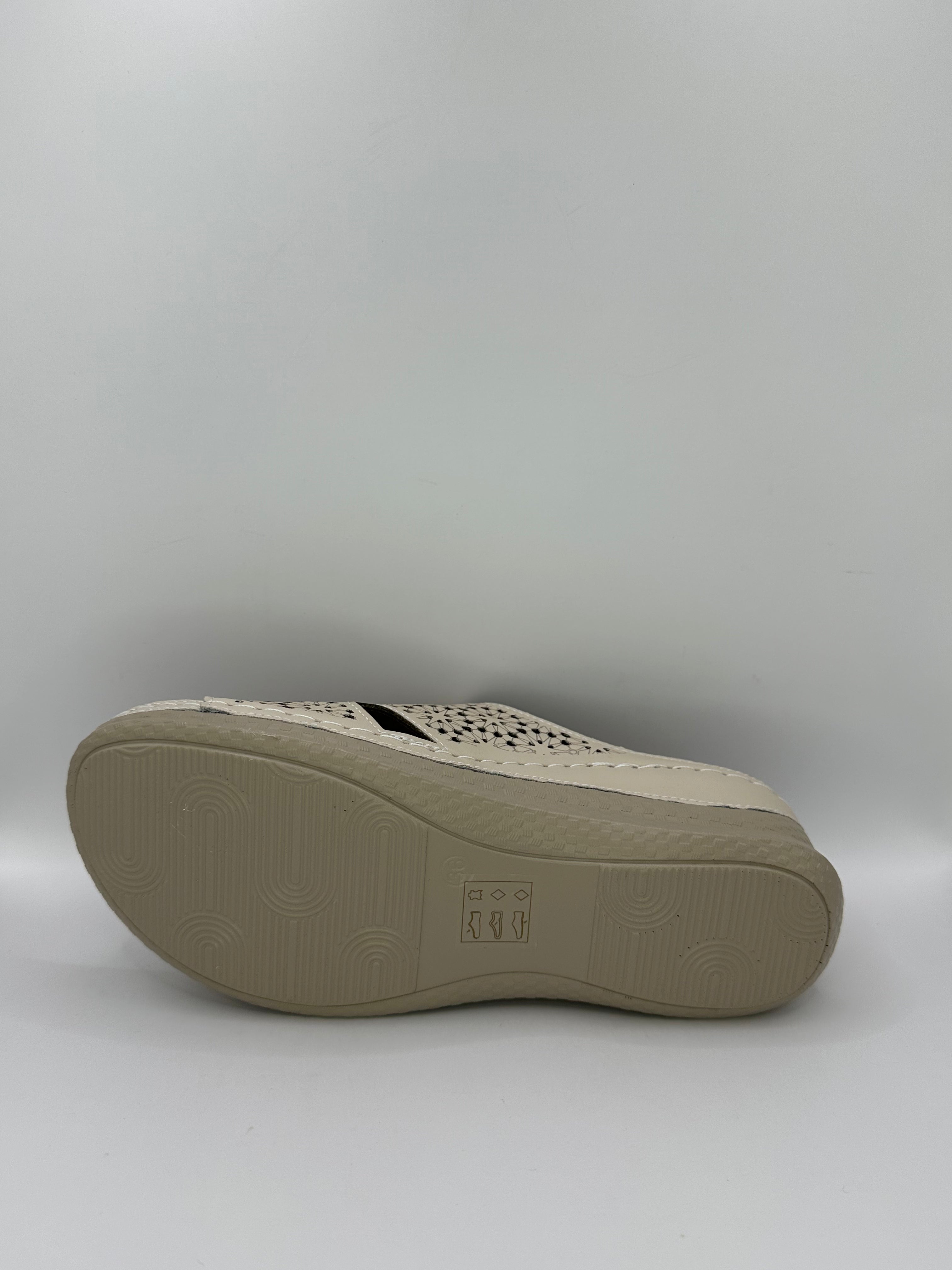 Saboti Betina Scarpe LX24-004