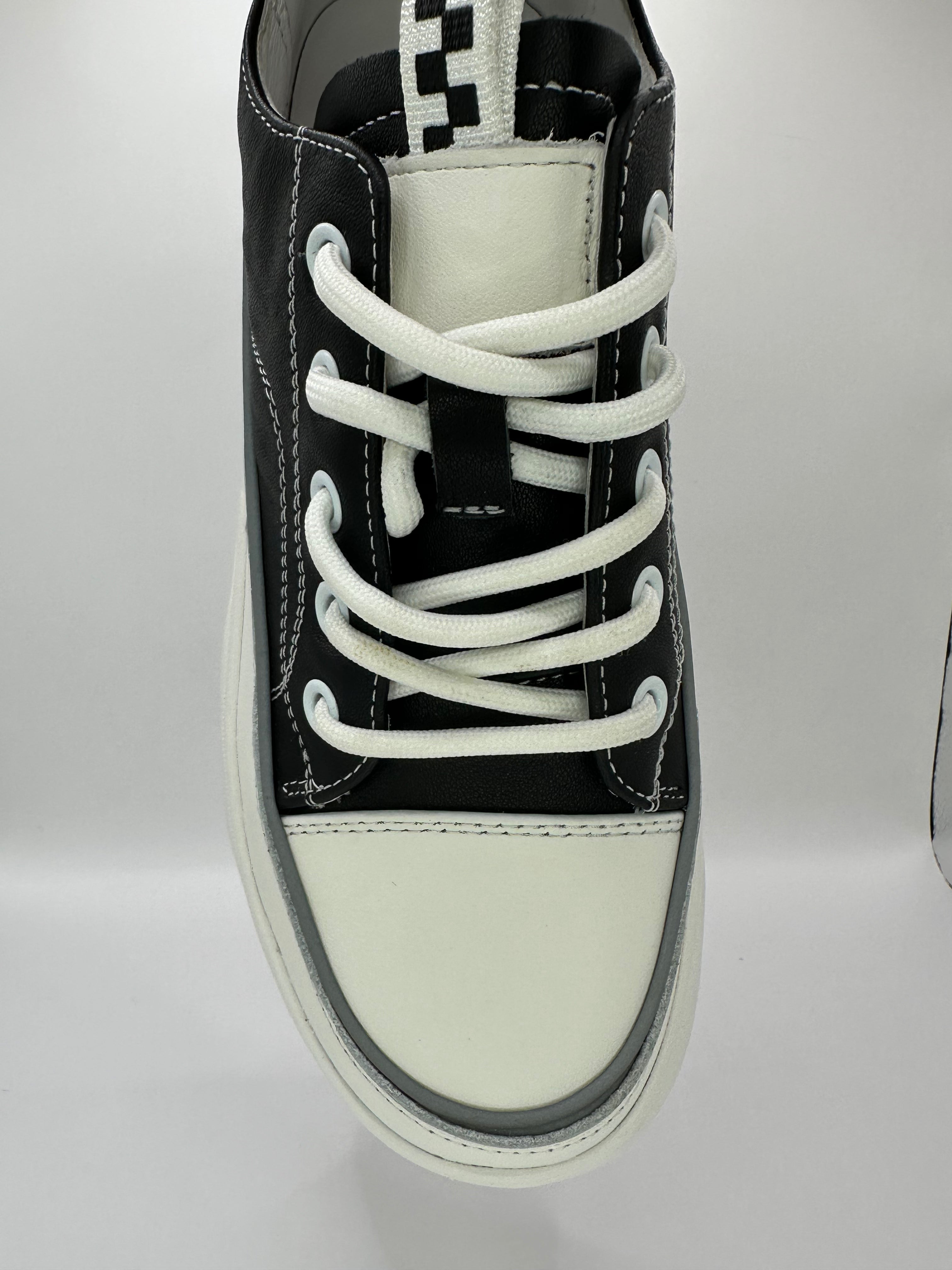 Adidasi Betina Scarpe