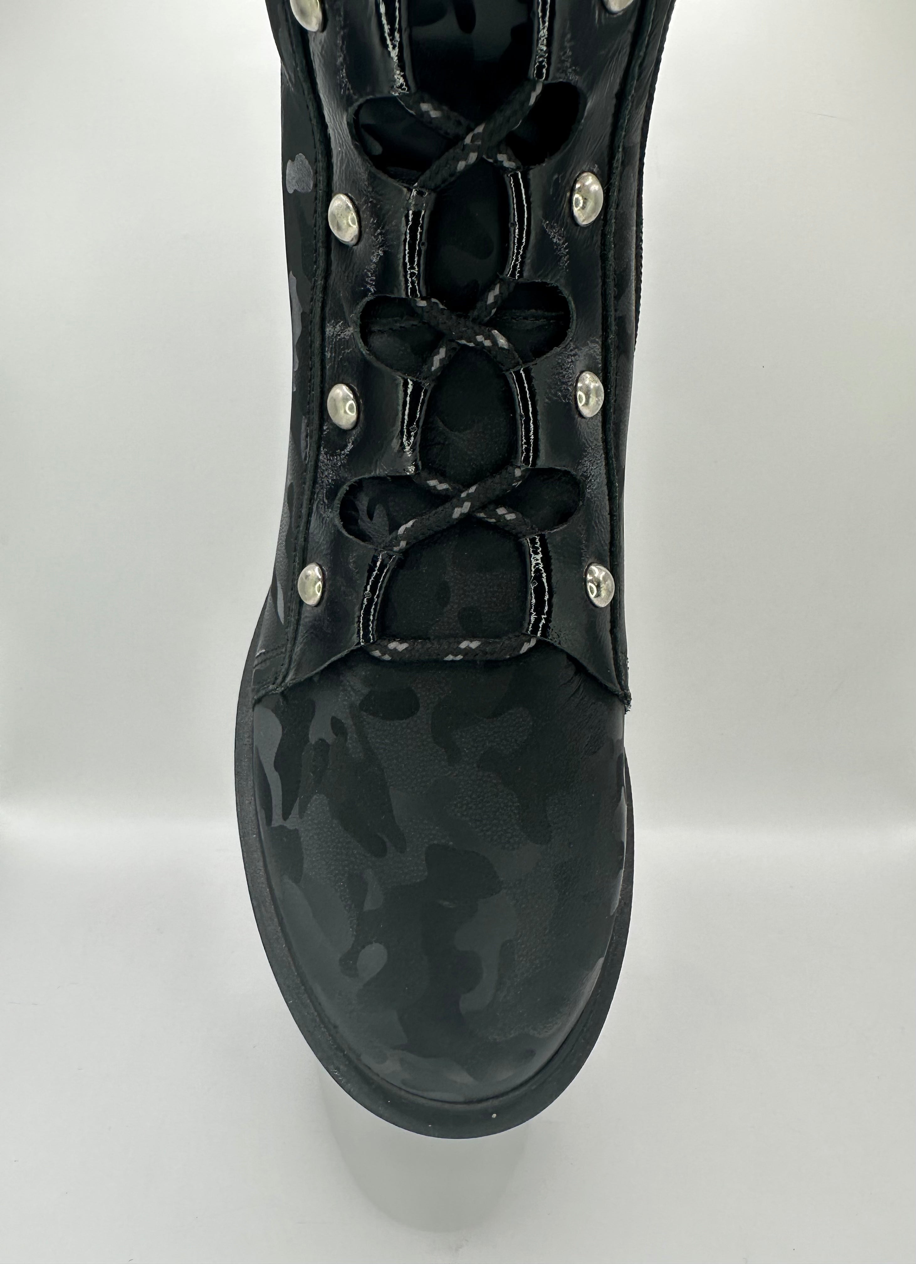 Ghete casual Nicolis