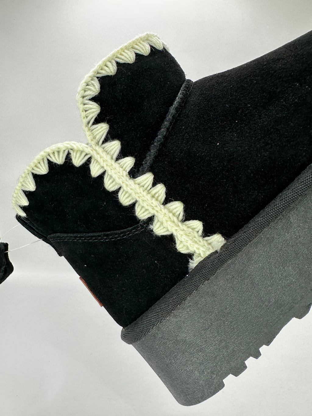 Ghete tip UGG Betina Scarpe