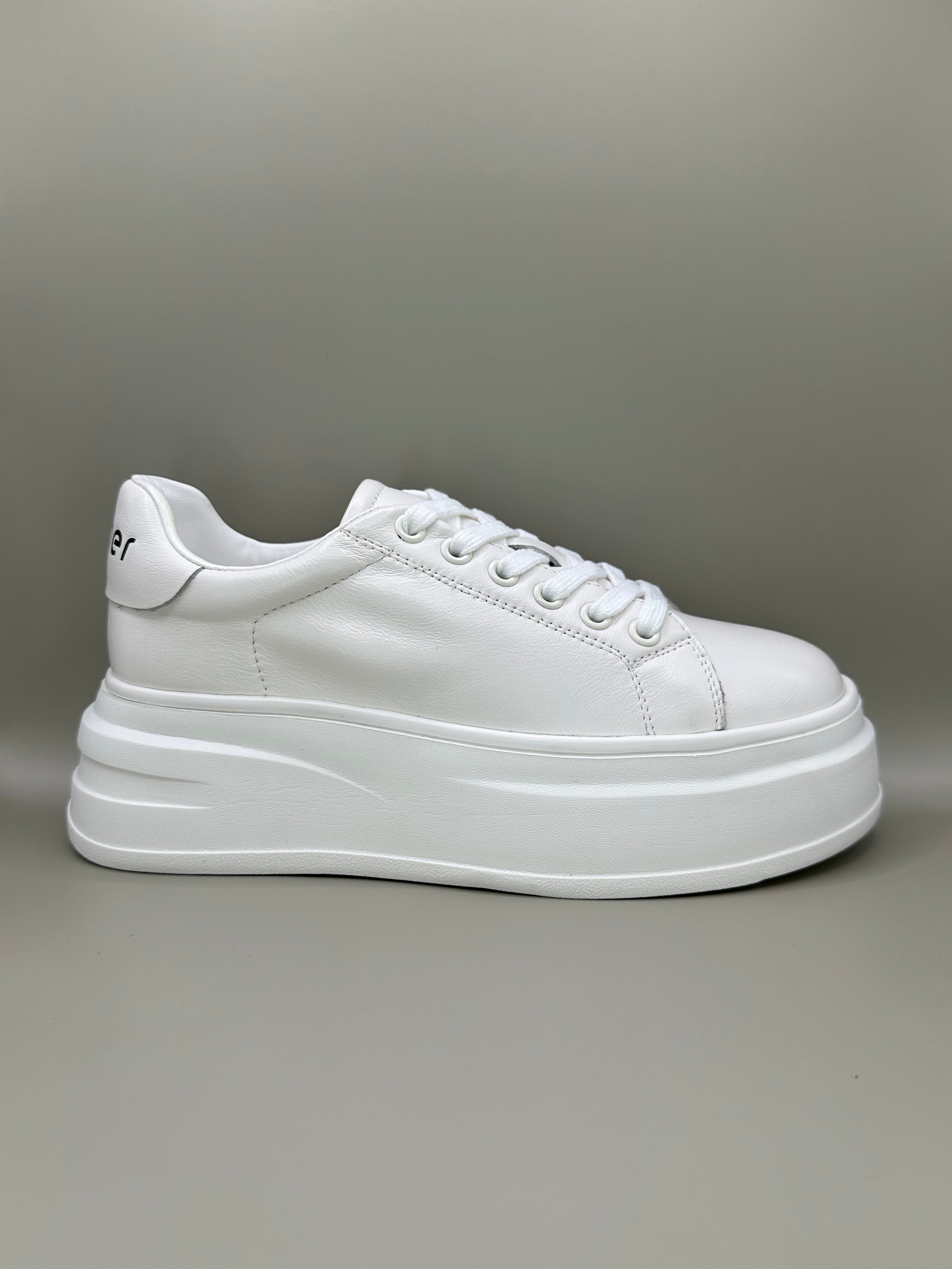 Adidaşi femei Berliner 5001-6