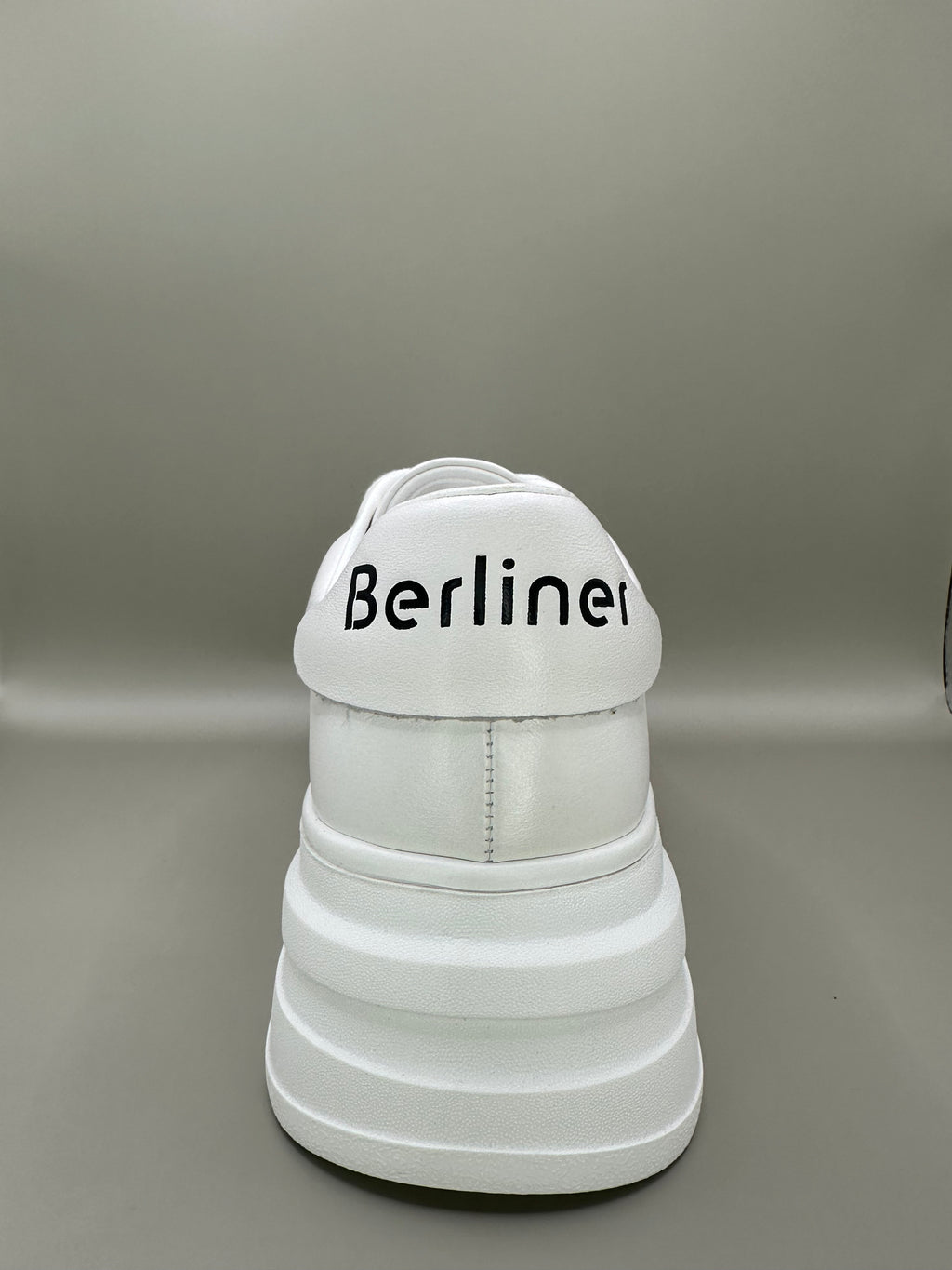 Adidaşi femei Berliner 5001-6