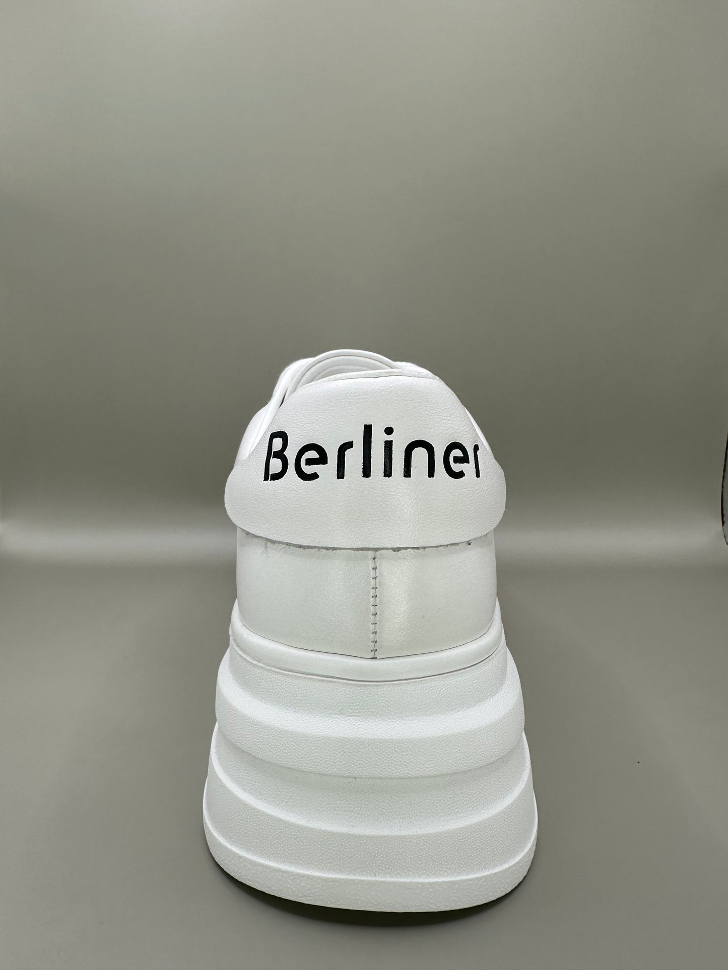 Adidaşi femei Berliner 5001-6