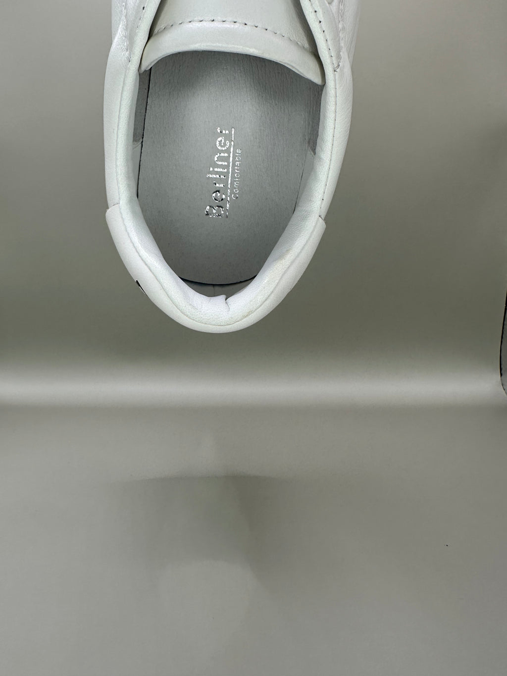 Adidaşi femei Berliner 5001-6