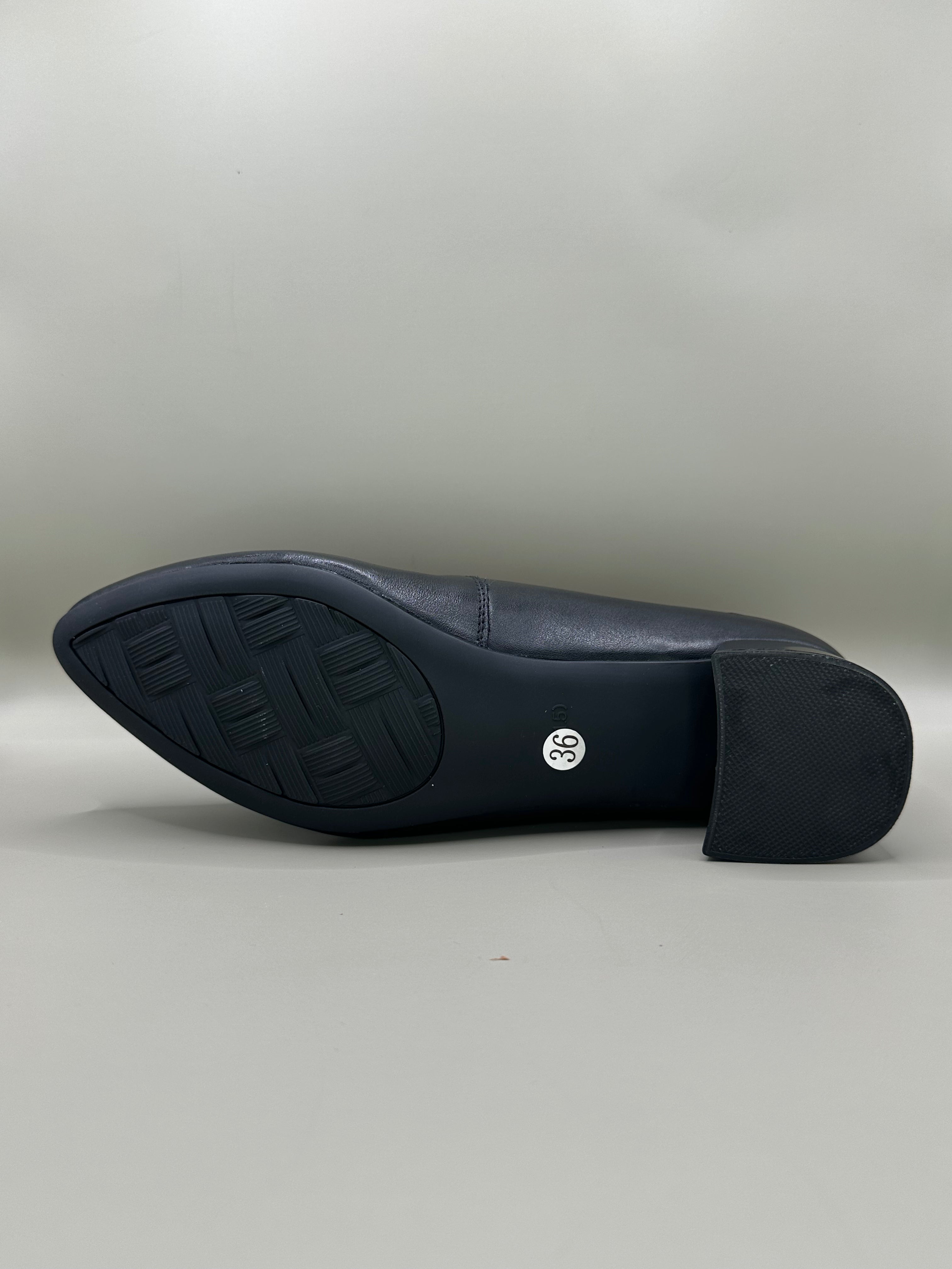 Pantofi eleganți Betina Scarpe 3V70200