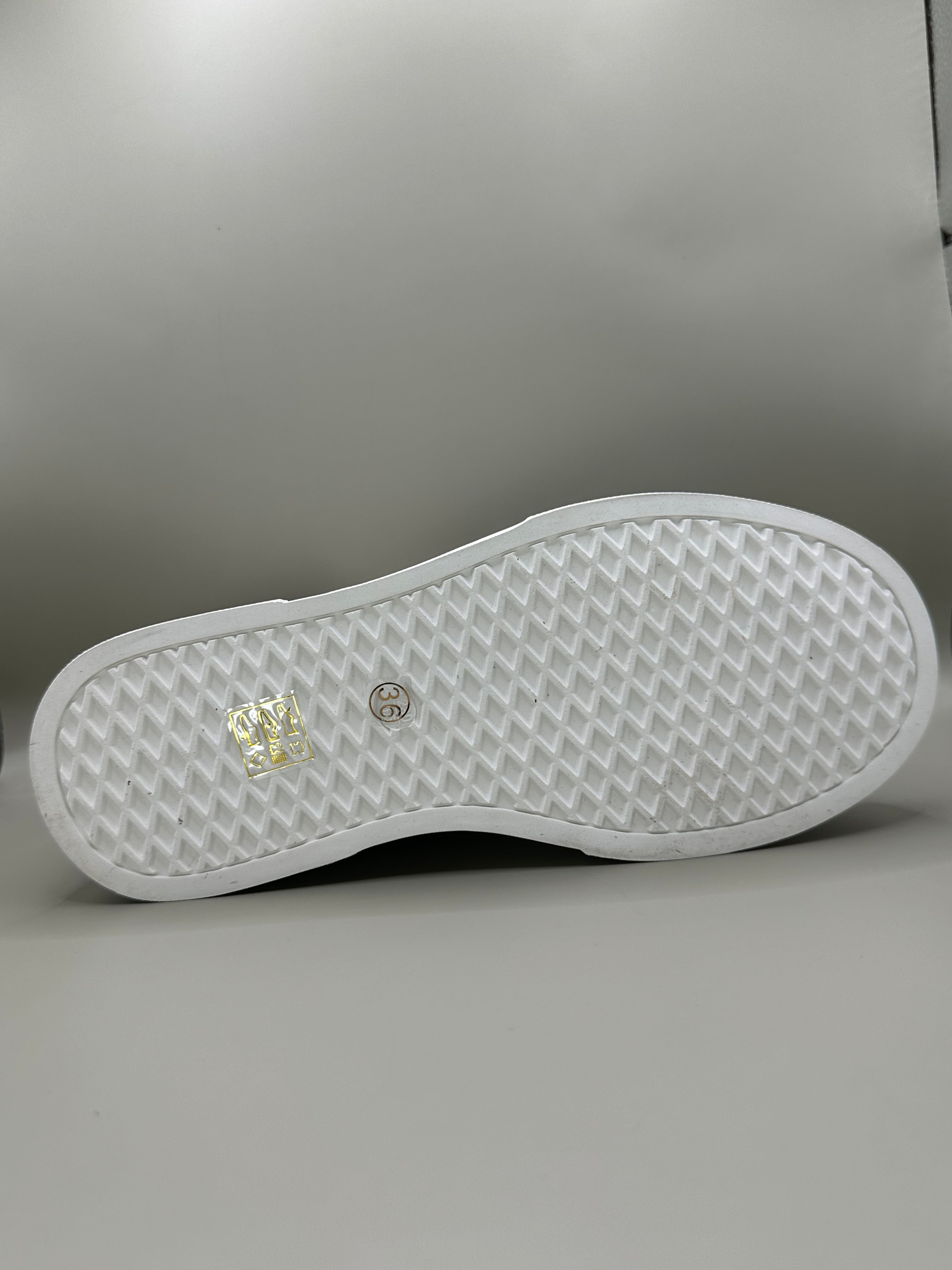 Adidaşi damǎ Betina Scarpe 2365