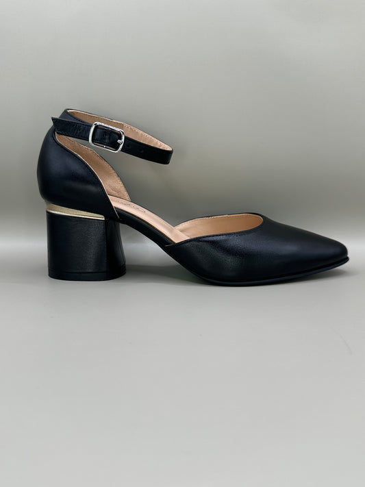 Pantofi eleganți Salamandra 800