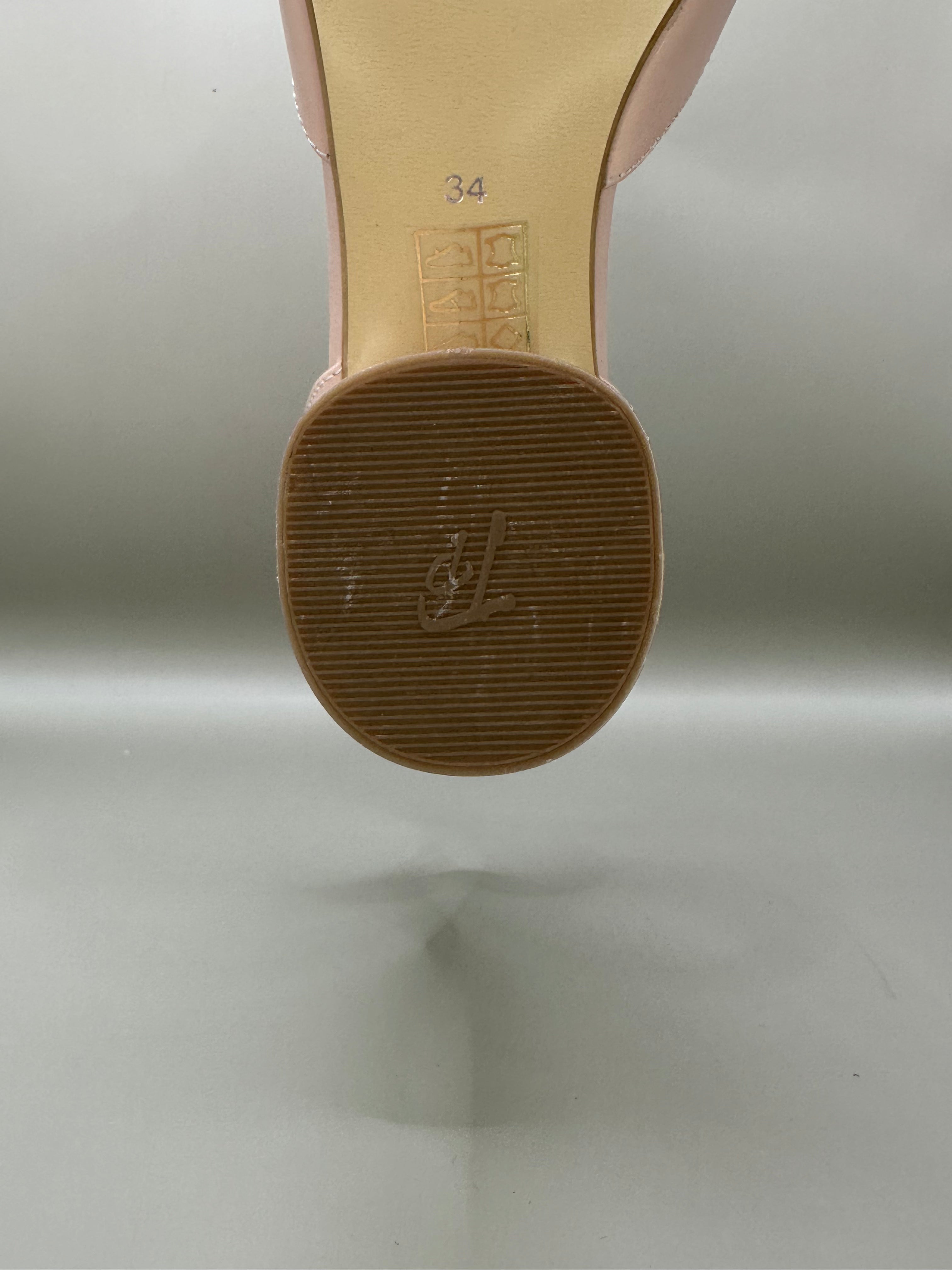 Pantofi eleganți Salamandra 800