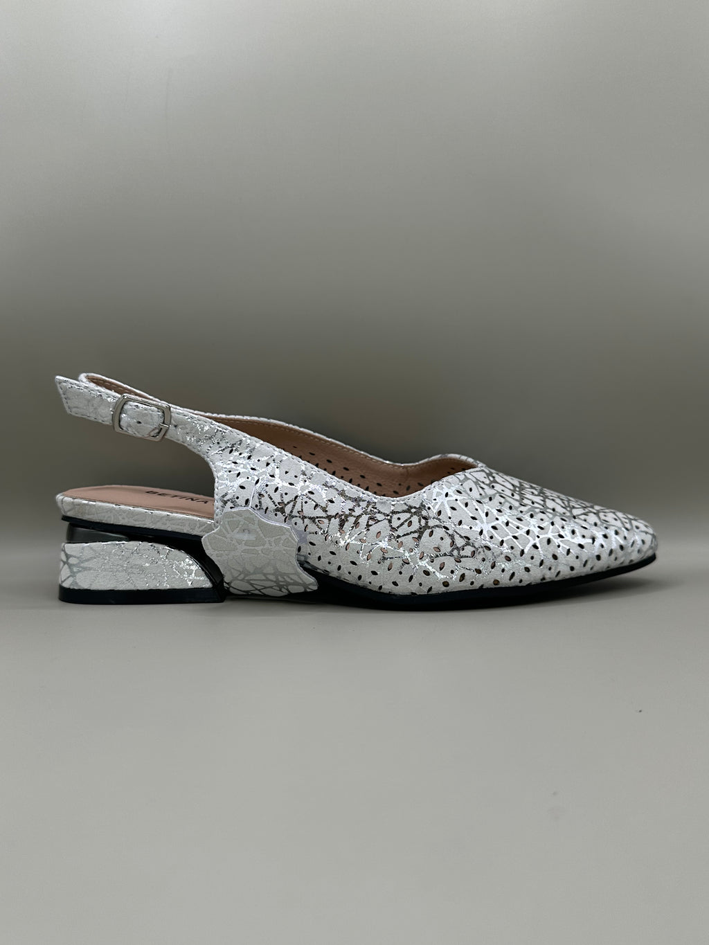 Pantofi eleganți decupați in spate Betina Scarpe 33205