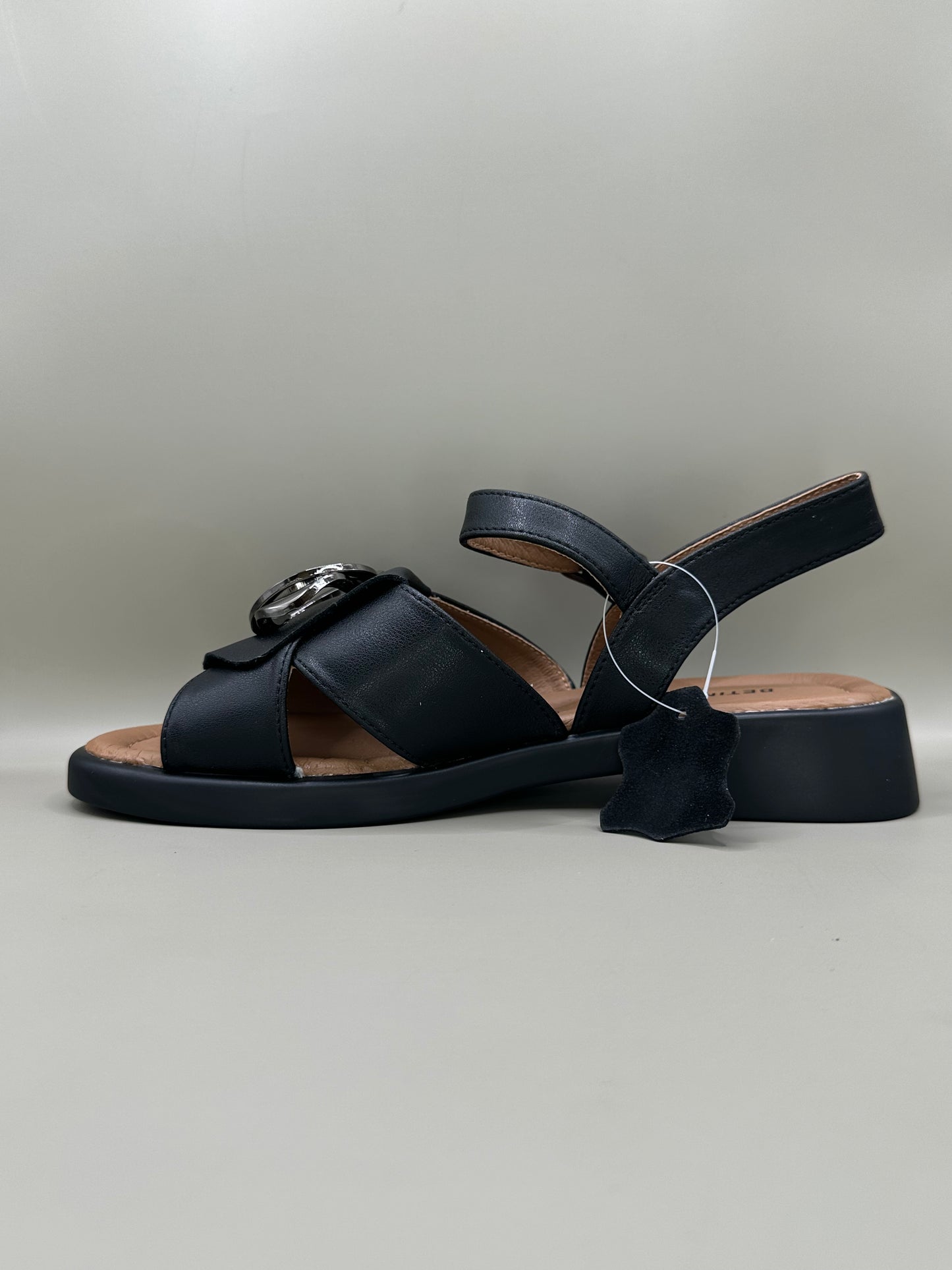 Sandale casual Betina Scarpe