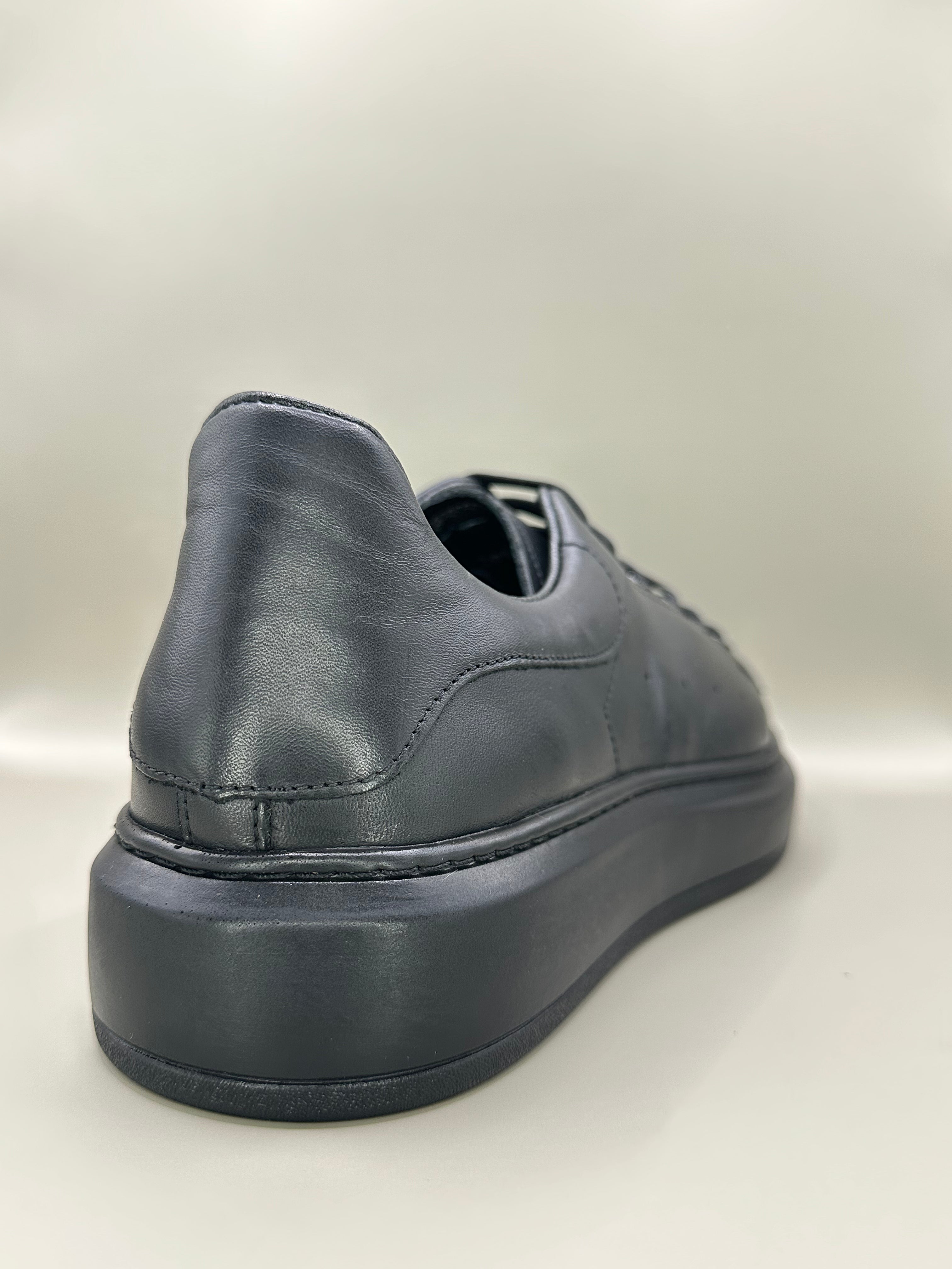 Adidasi bărbați Nicolis 30935