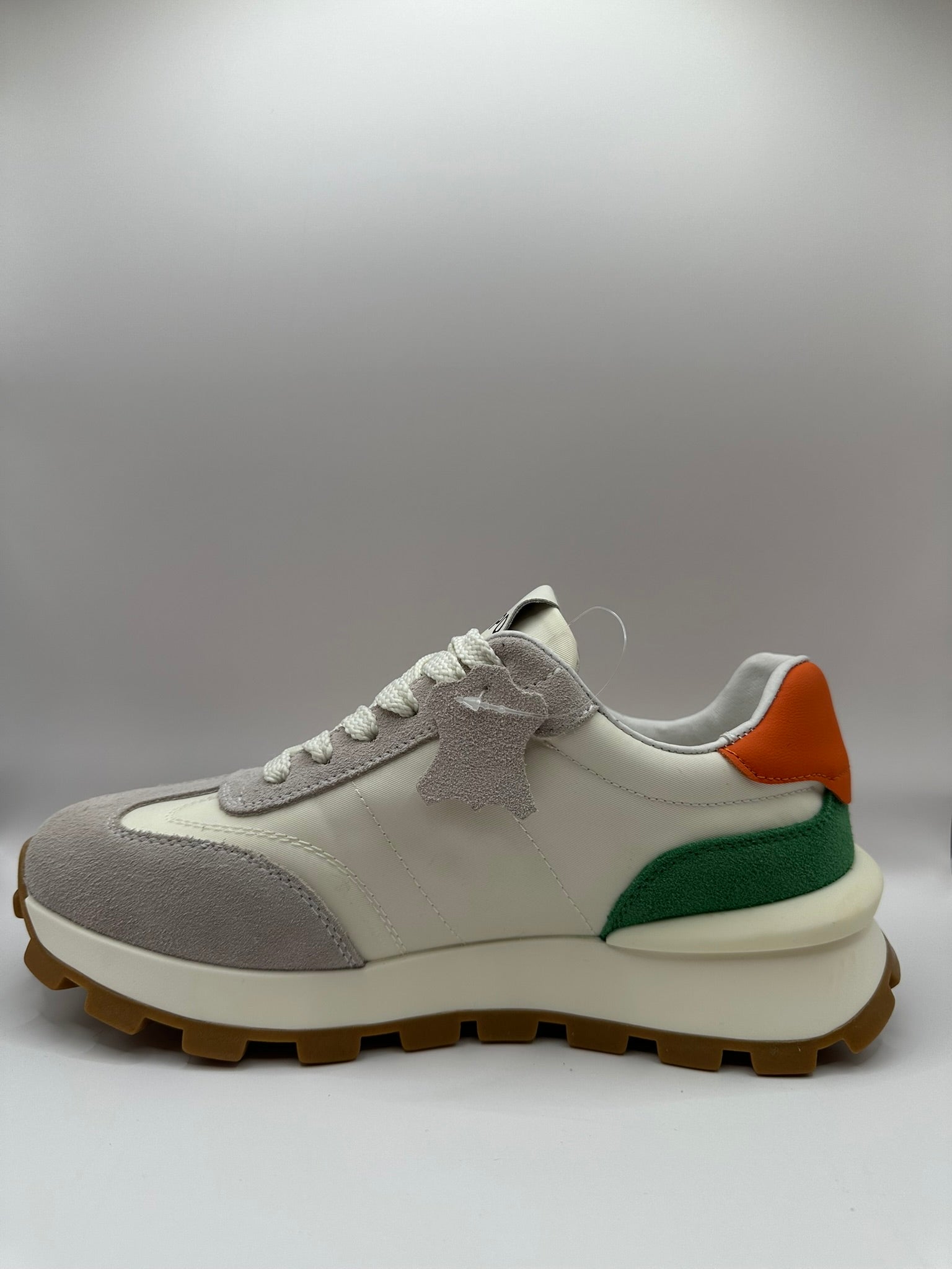 Adidasi Johan Scarpe 933