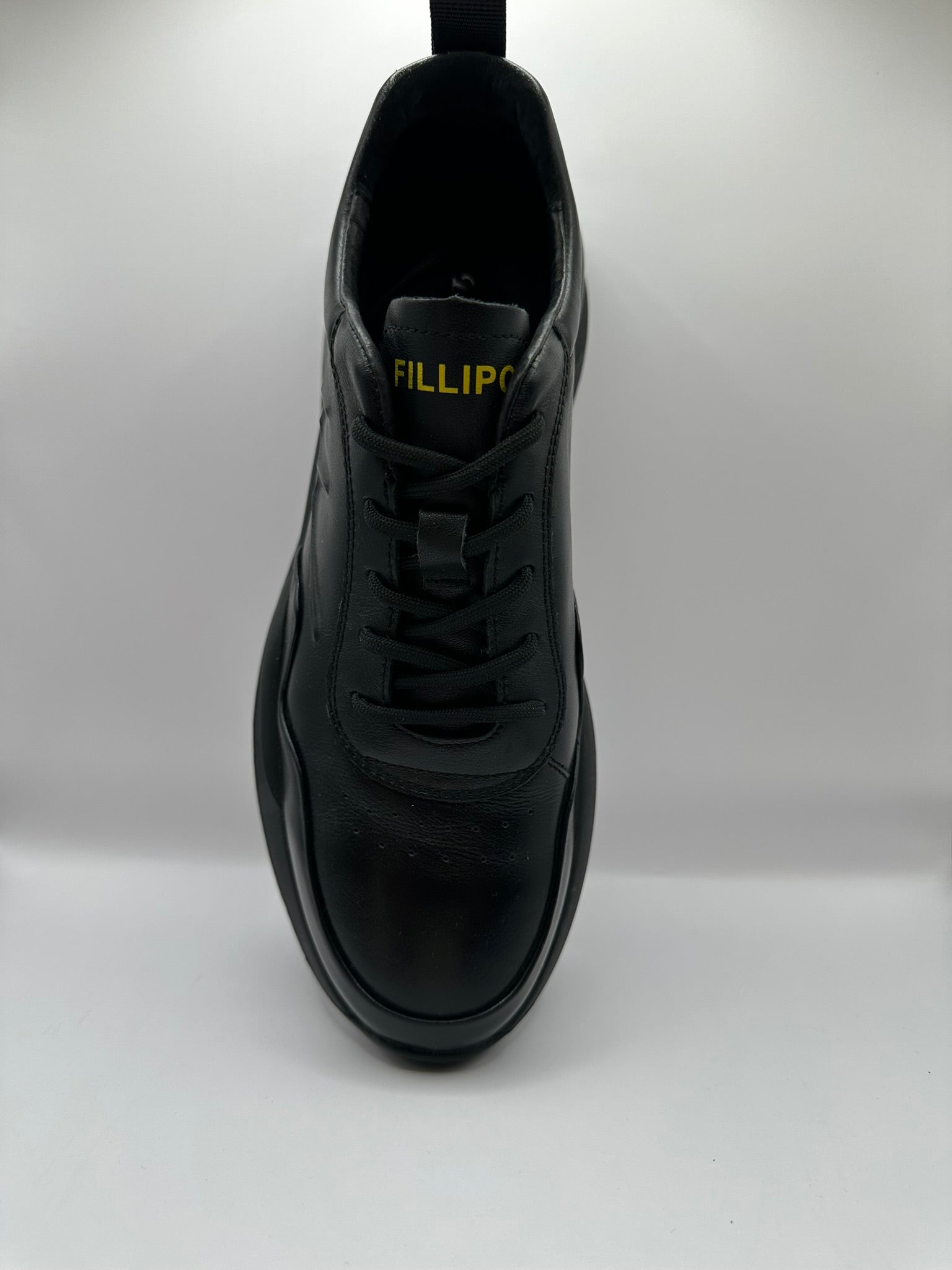 Adidasi Barbati Johan Scarpe