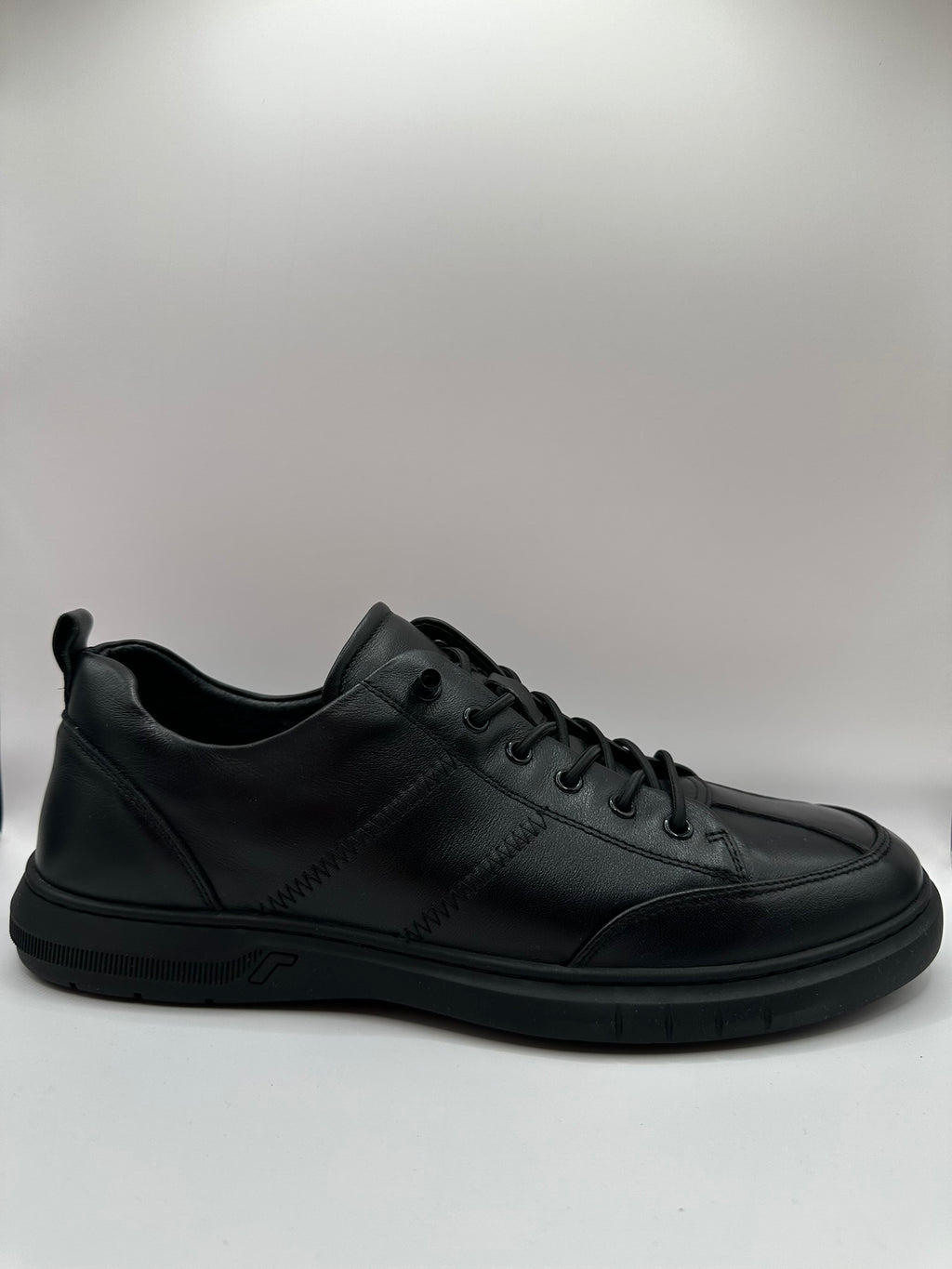 Pantofi Casual Johan Scarpe