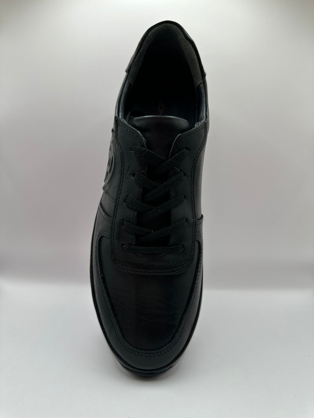 Adidasi Johan Scarpe