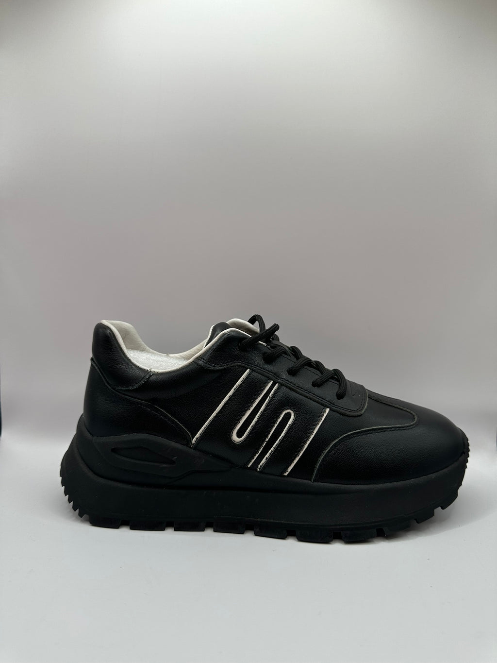 Adidasi Betina Scarpe 23390-1