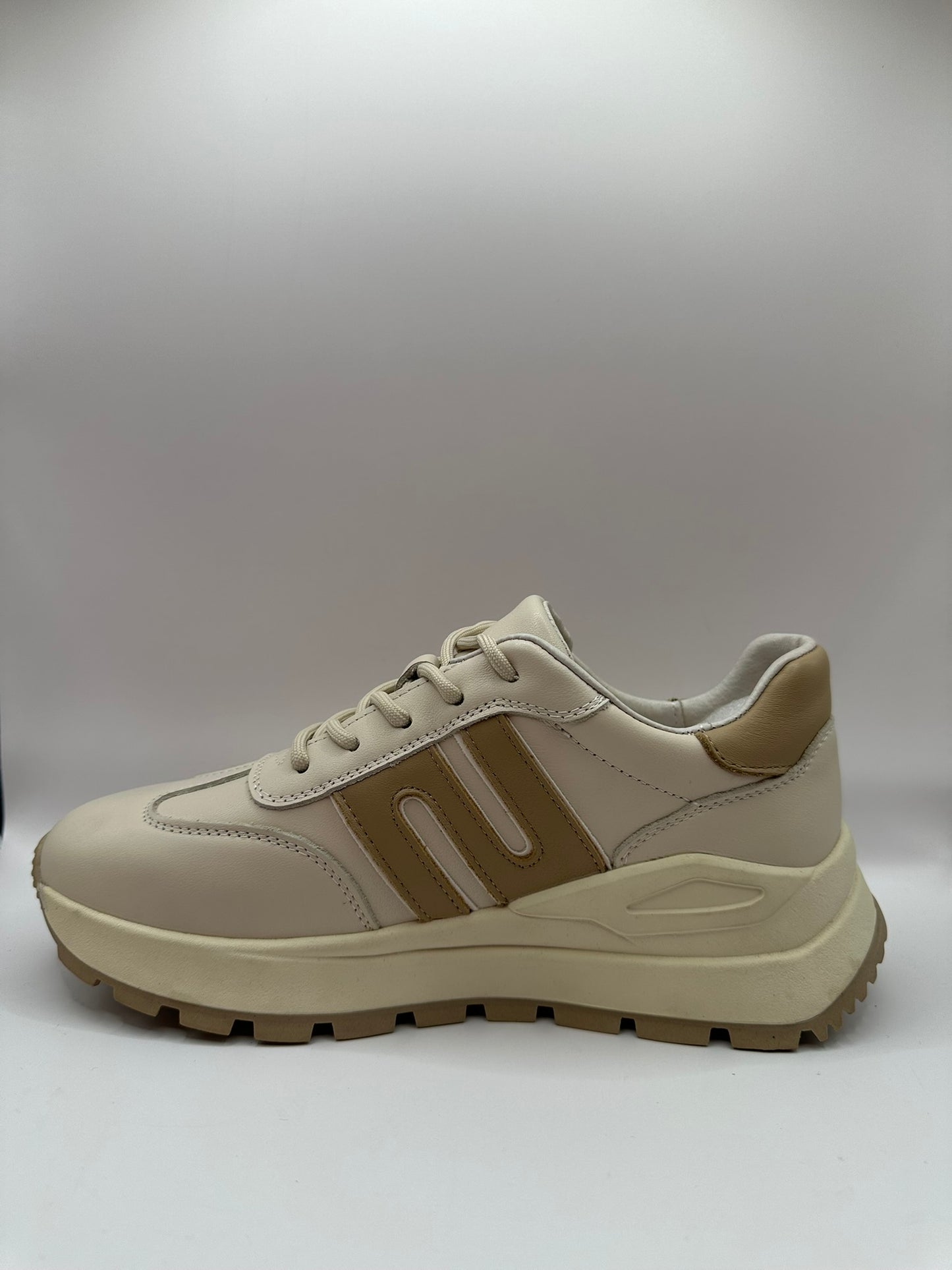 Adidasi Betina Scarpe 23390-1