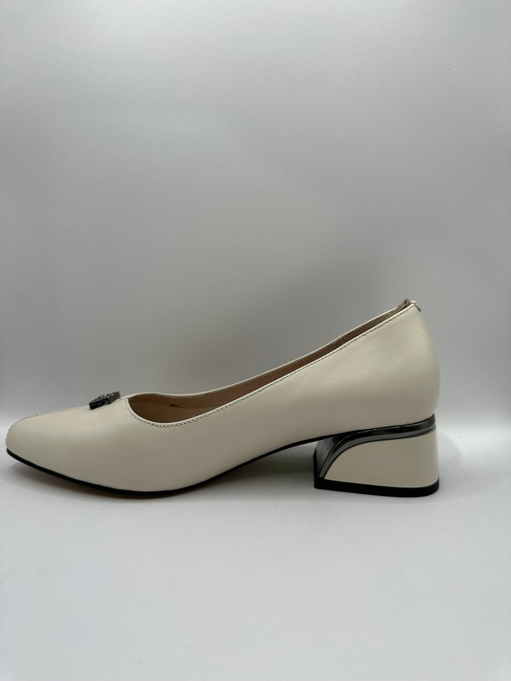 Pantofi Betina Scarpe B749-K738