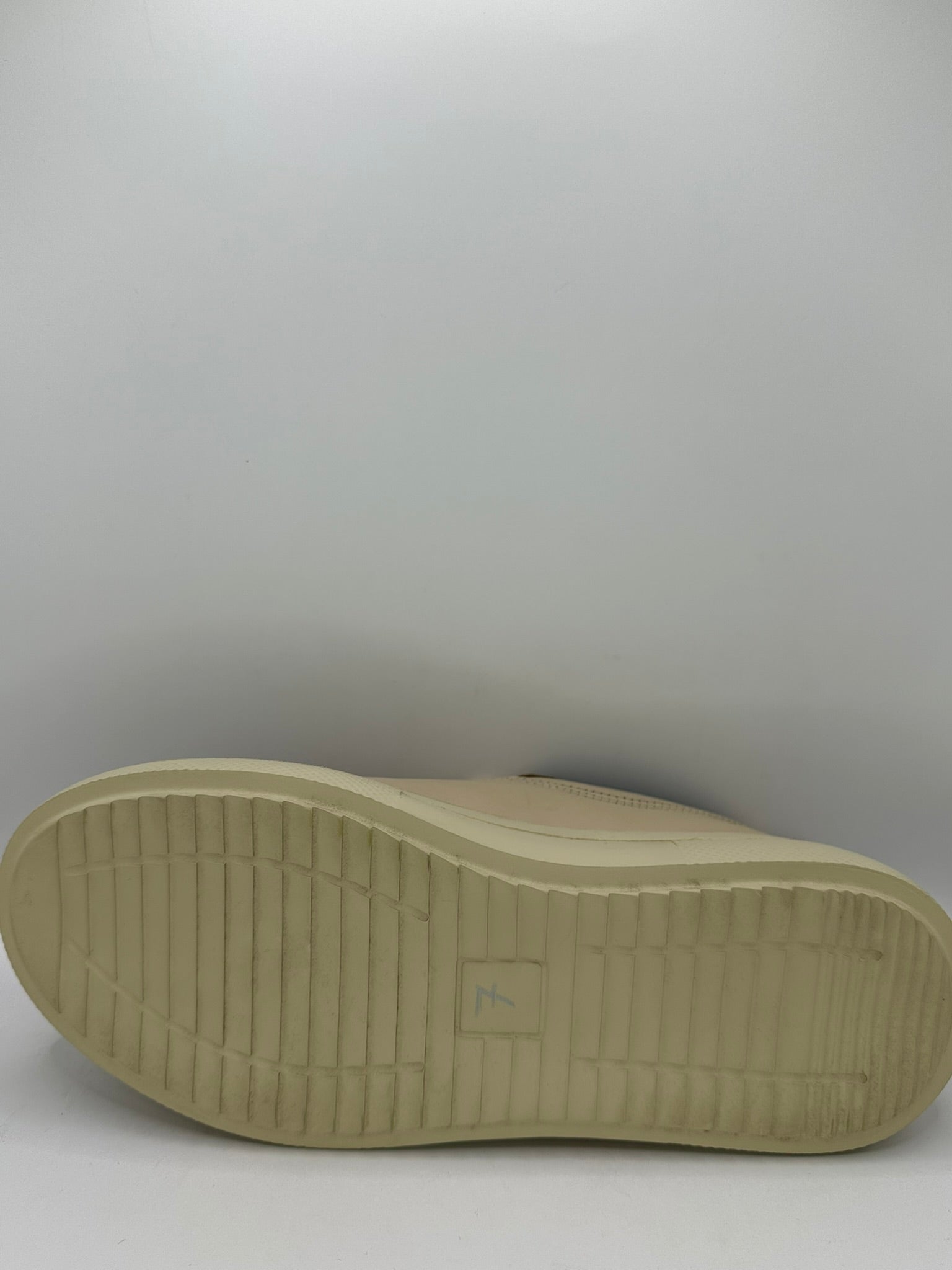 Adidasi Johan Scarpe