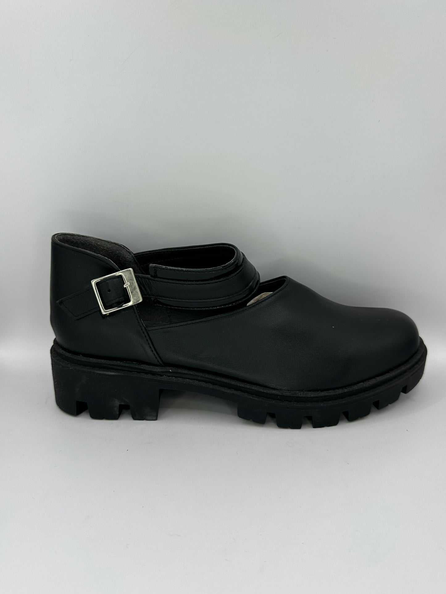 Pantofi Bratex Lisa