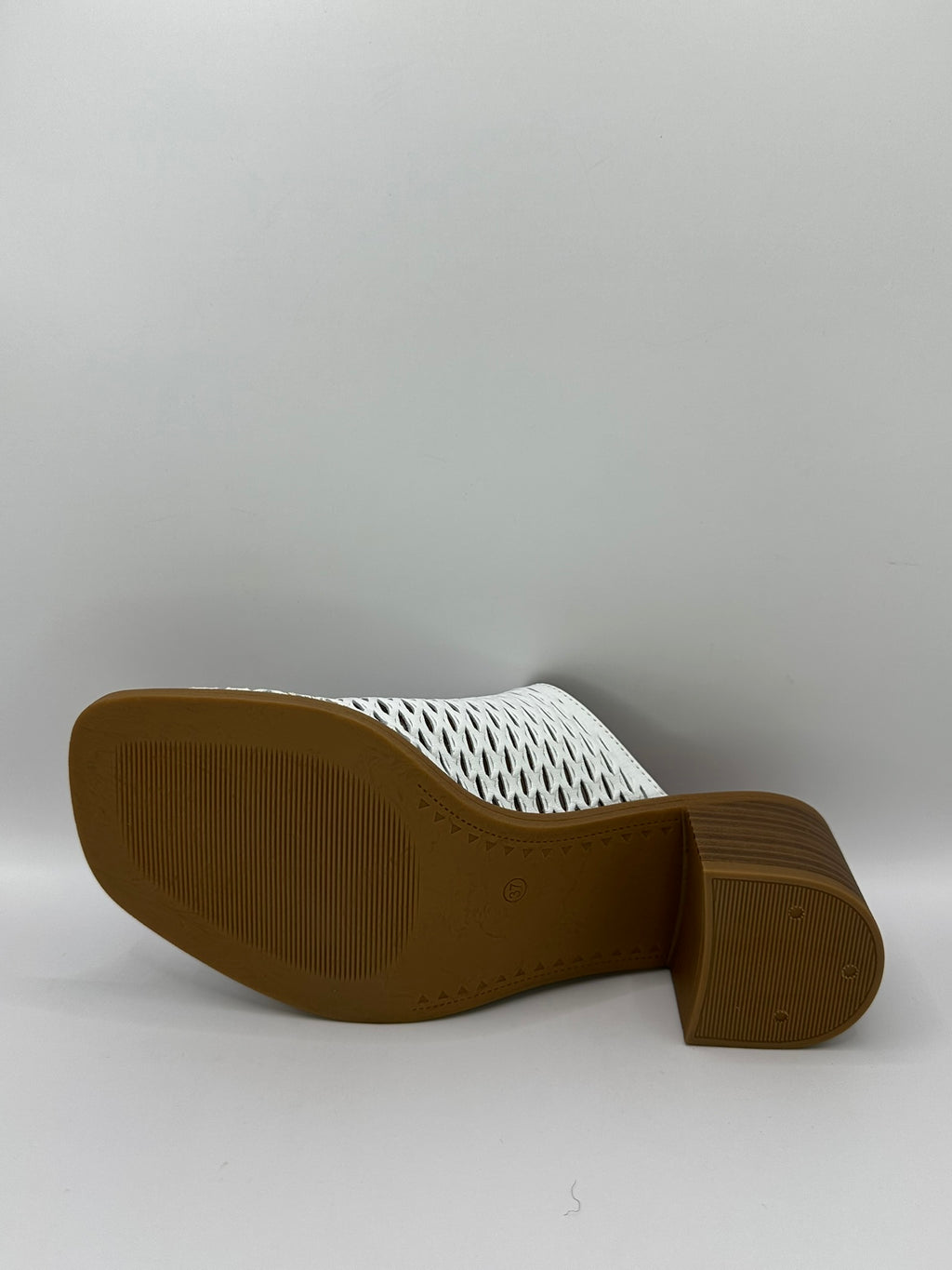 Saboti casual Dogati 410