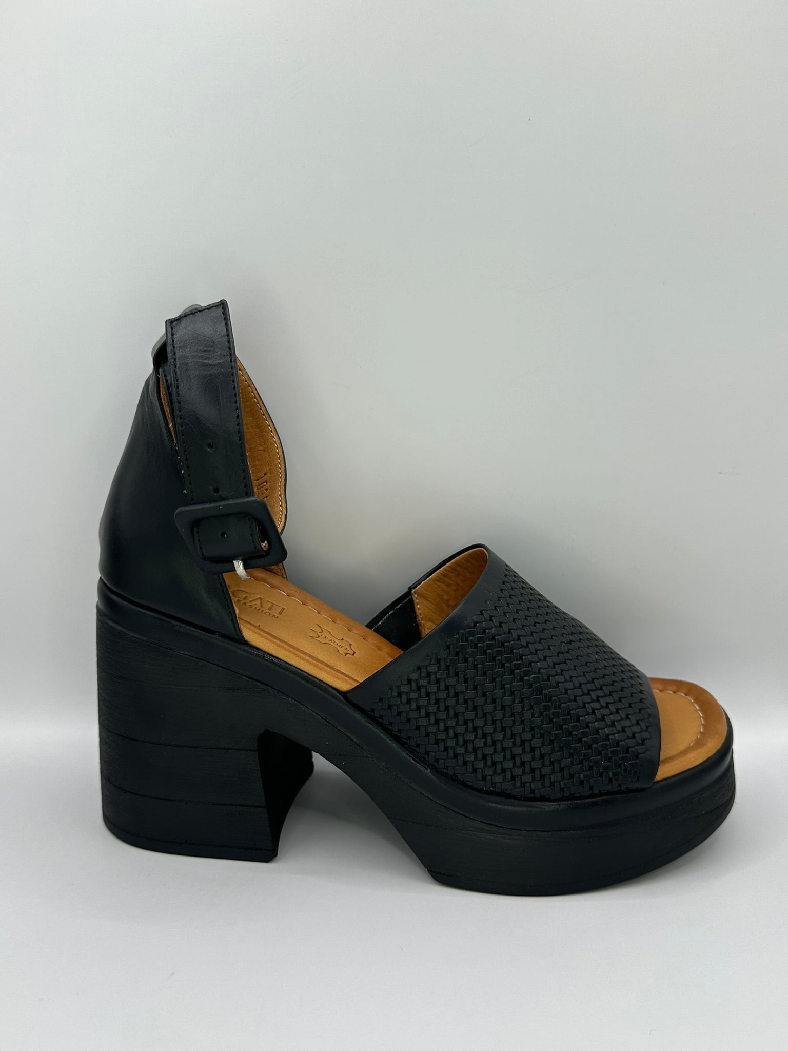 Sandale casual Dogati