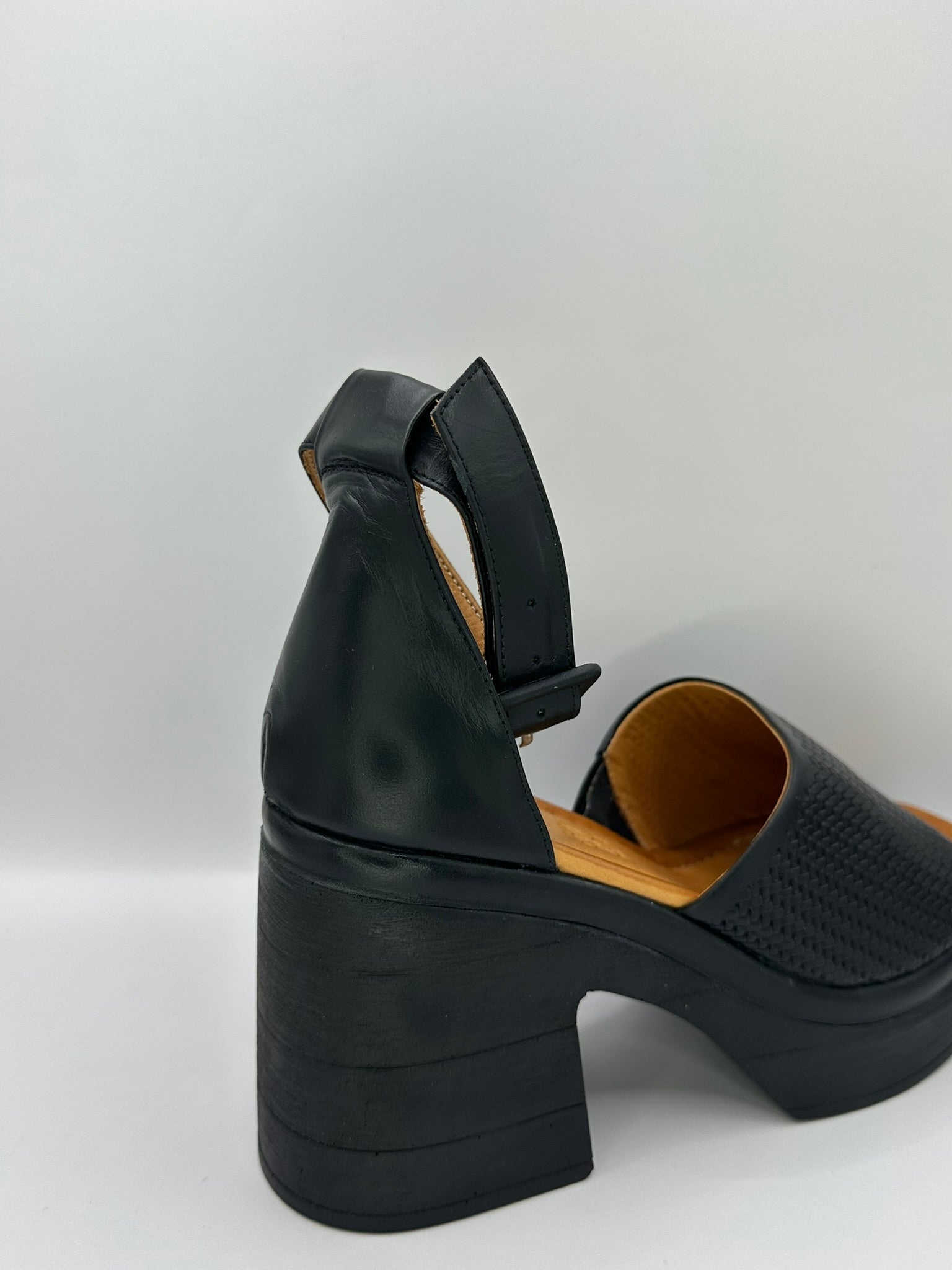 Sandale casual Dogati