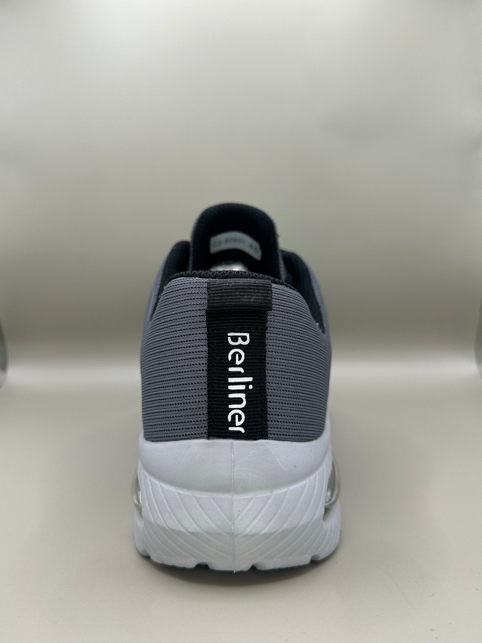 Adidaşi bǎrbați Berliner B0601 - Lori Shoes