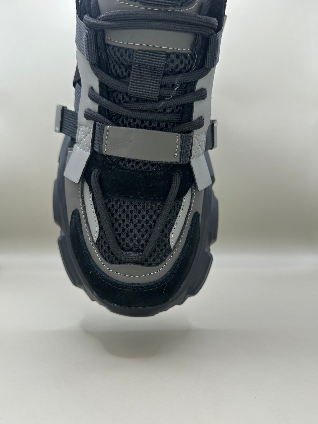 Adidaşi Berliner damǎ - Lori Shoes
