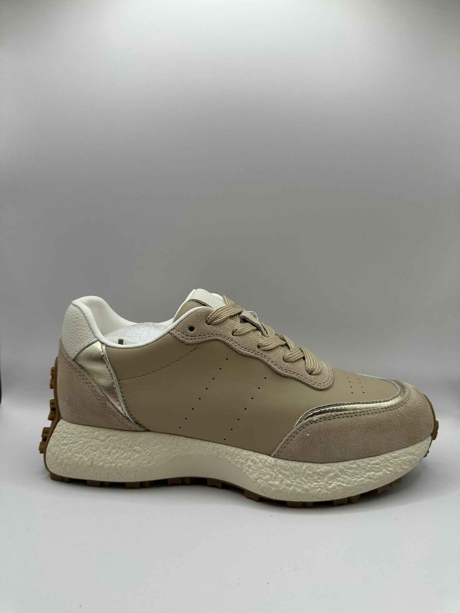 Adidasi Betina Scarpe 18511-3